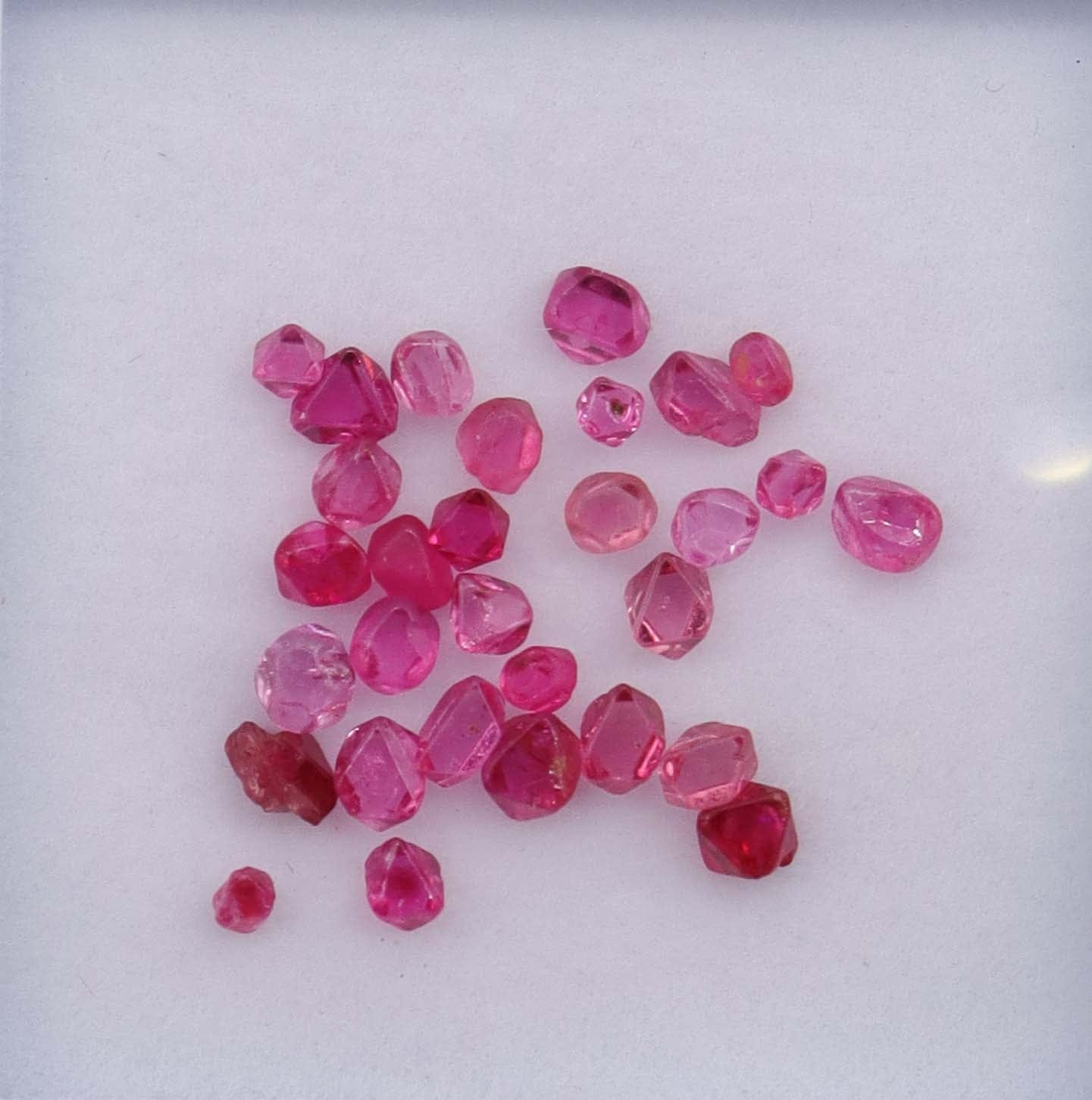 Luxury Promise 3.95ct Jedi Neon Pink Spinel Rough Crystals (30pcs) DXBCS2204