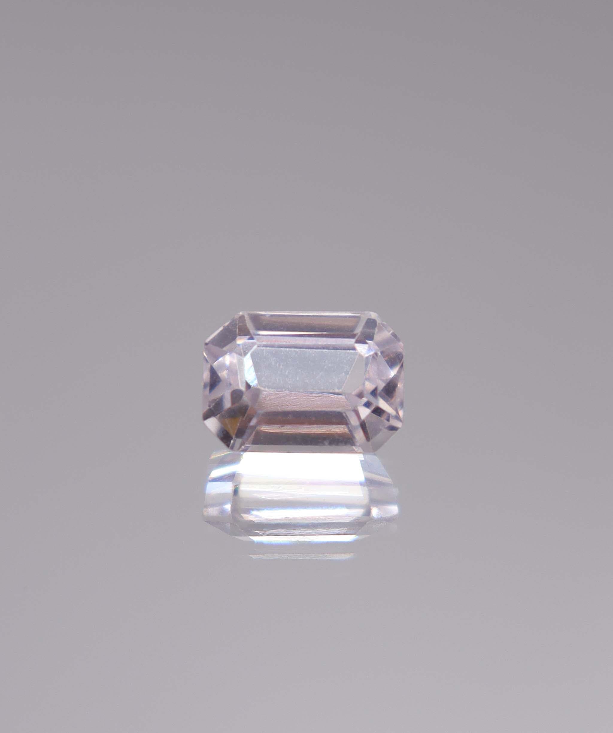 Luxury Promise 4.09ct Kunzite Emerald DXBCS3212