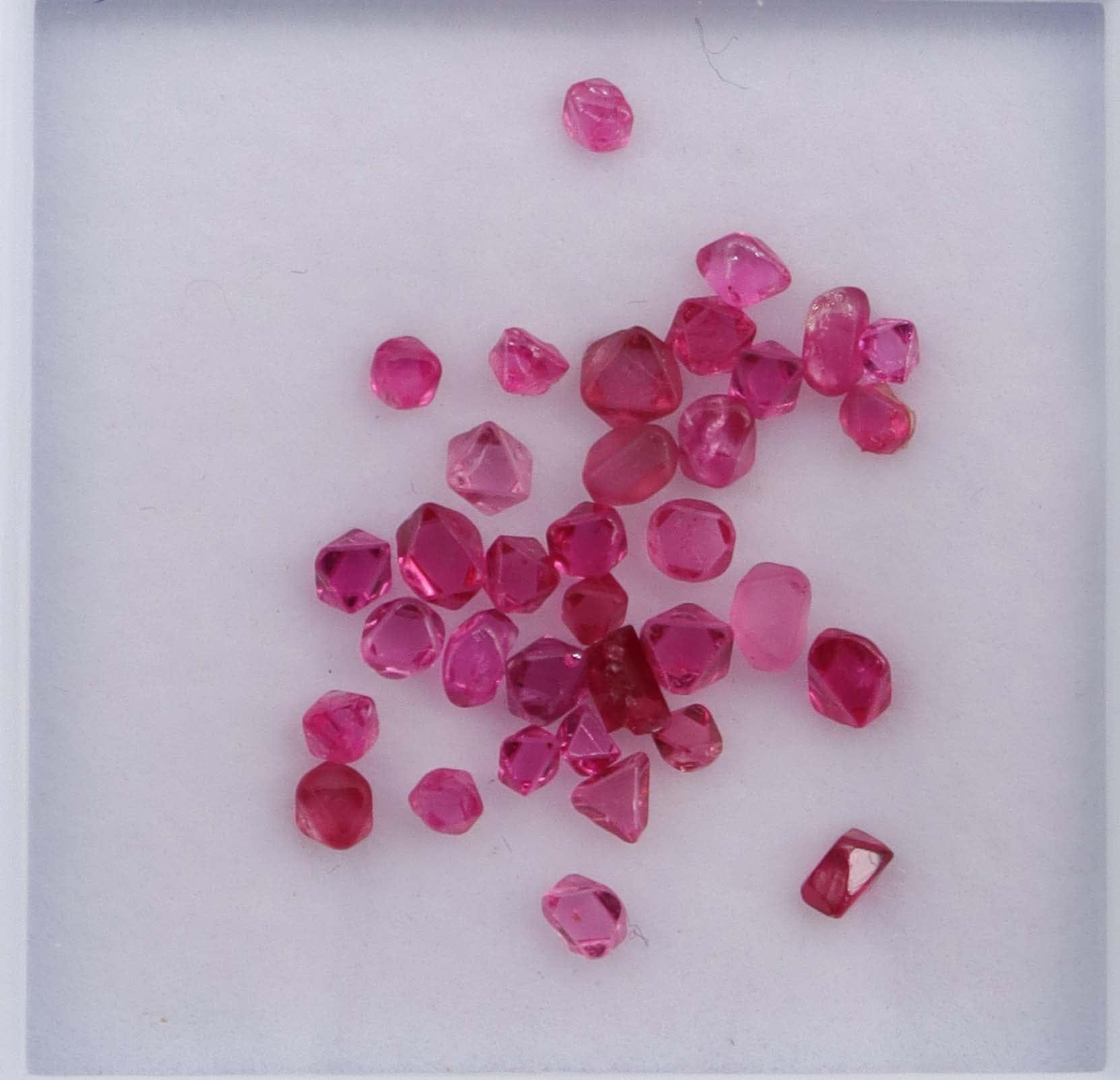Luxury Promise 4.14ct Jedi Neon Pink Spinel Rough Crystals (35pcs) DXBCS2199