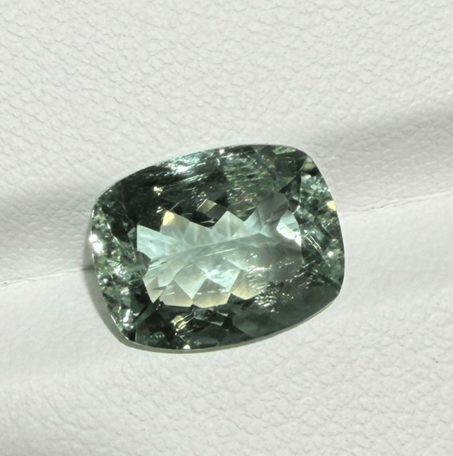 Luxury Promise 4.16ct Green Heliodor (green beryl) DXBCS4349
