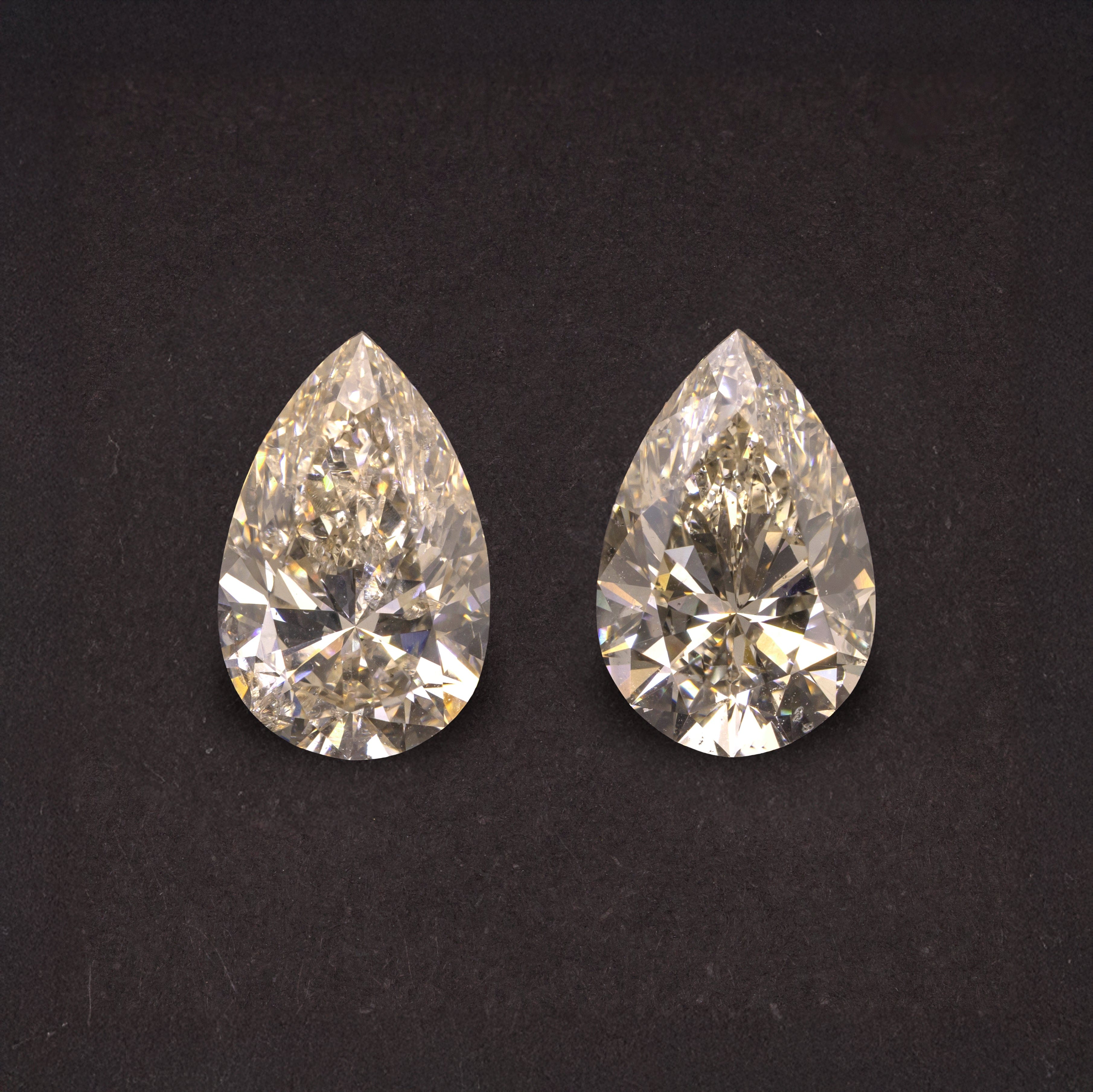 Luxury Promise 4.1crt Roseflame pink Pear shape Diamond ANC1397