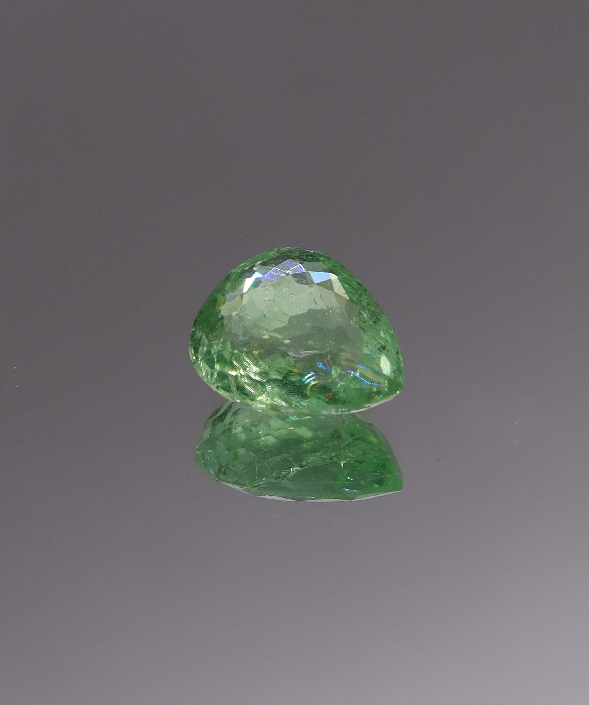 Luxury Promise 4.31ct Neon Green Paraiba Pear DXBCS1304