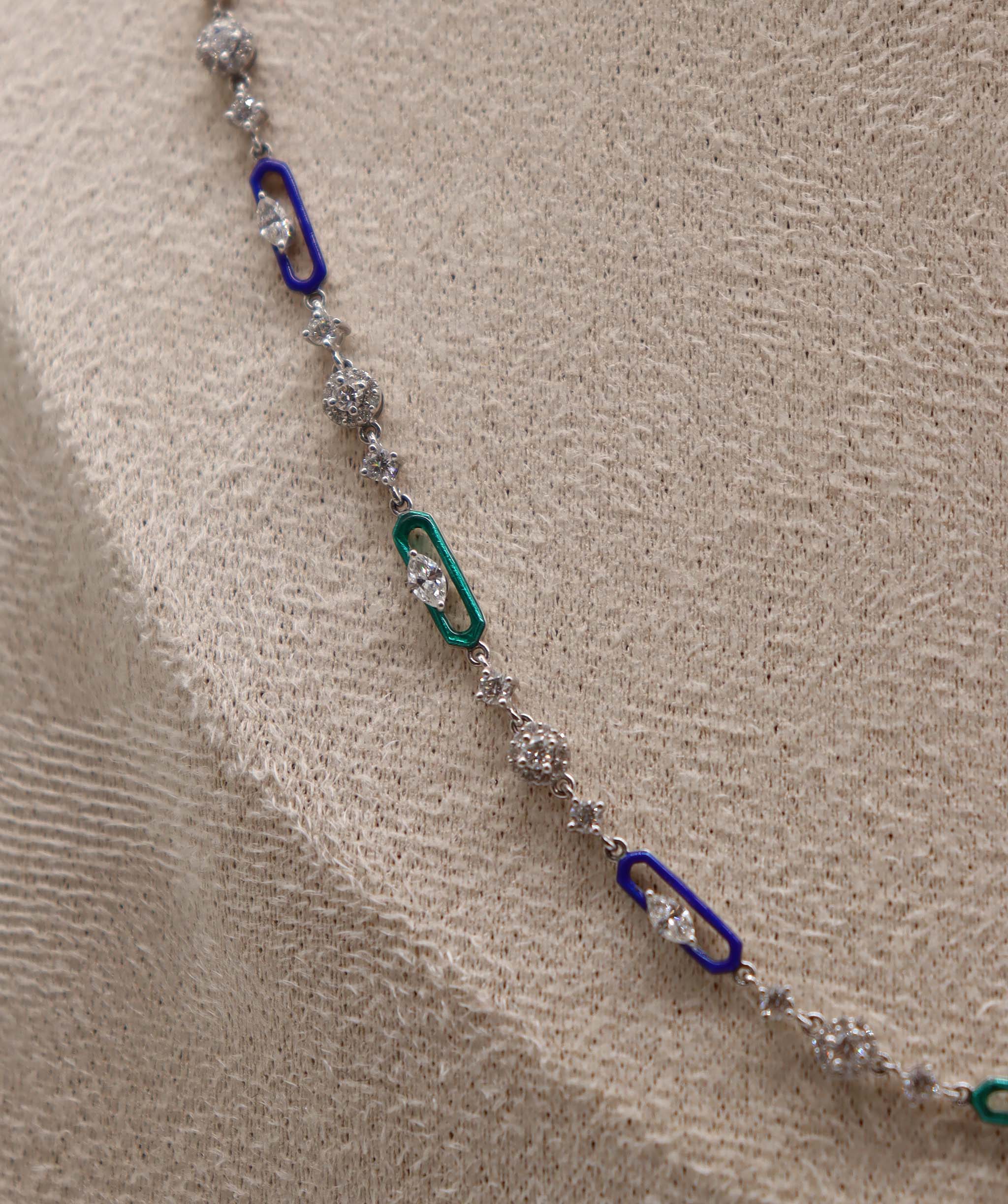 Luxury Promise 4.53CT NECKLACE NK-H40A