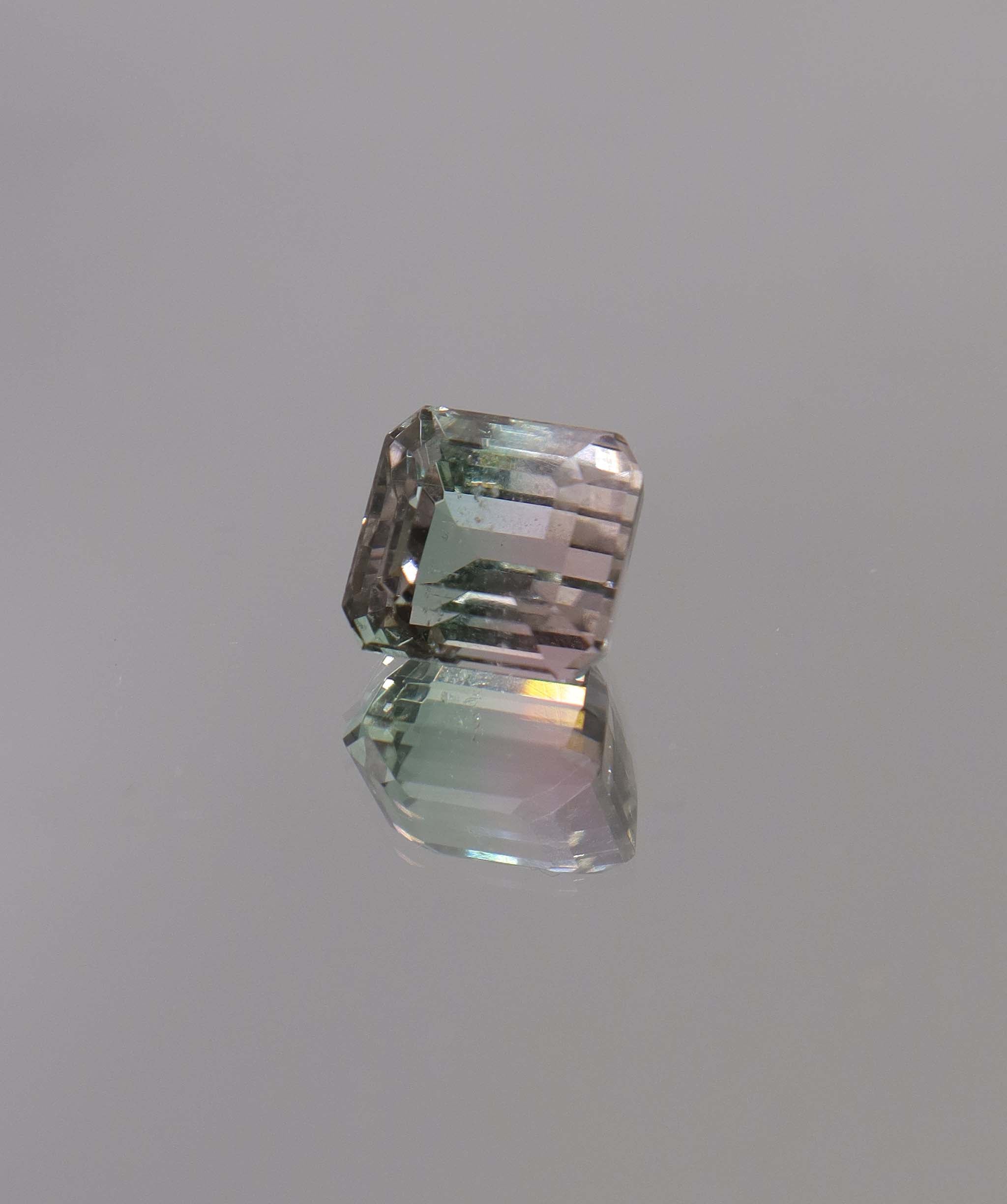 Luxury Promise 4.85ct Bi-color Tourmaline DXBCS1078