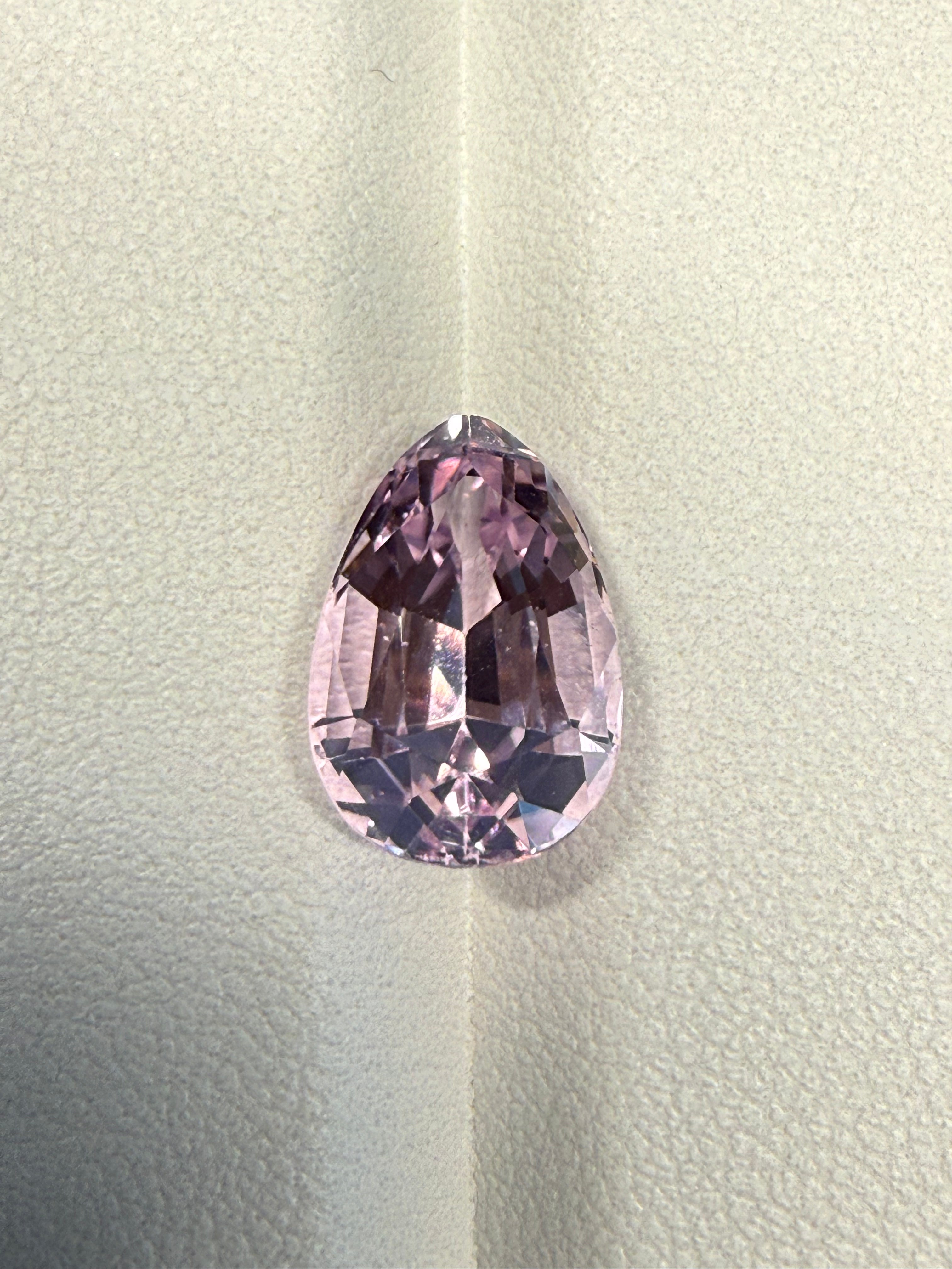 Luxury Promise 5.34ct Kunzite Pear DXBCS0104
