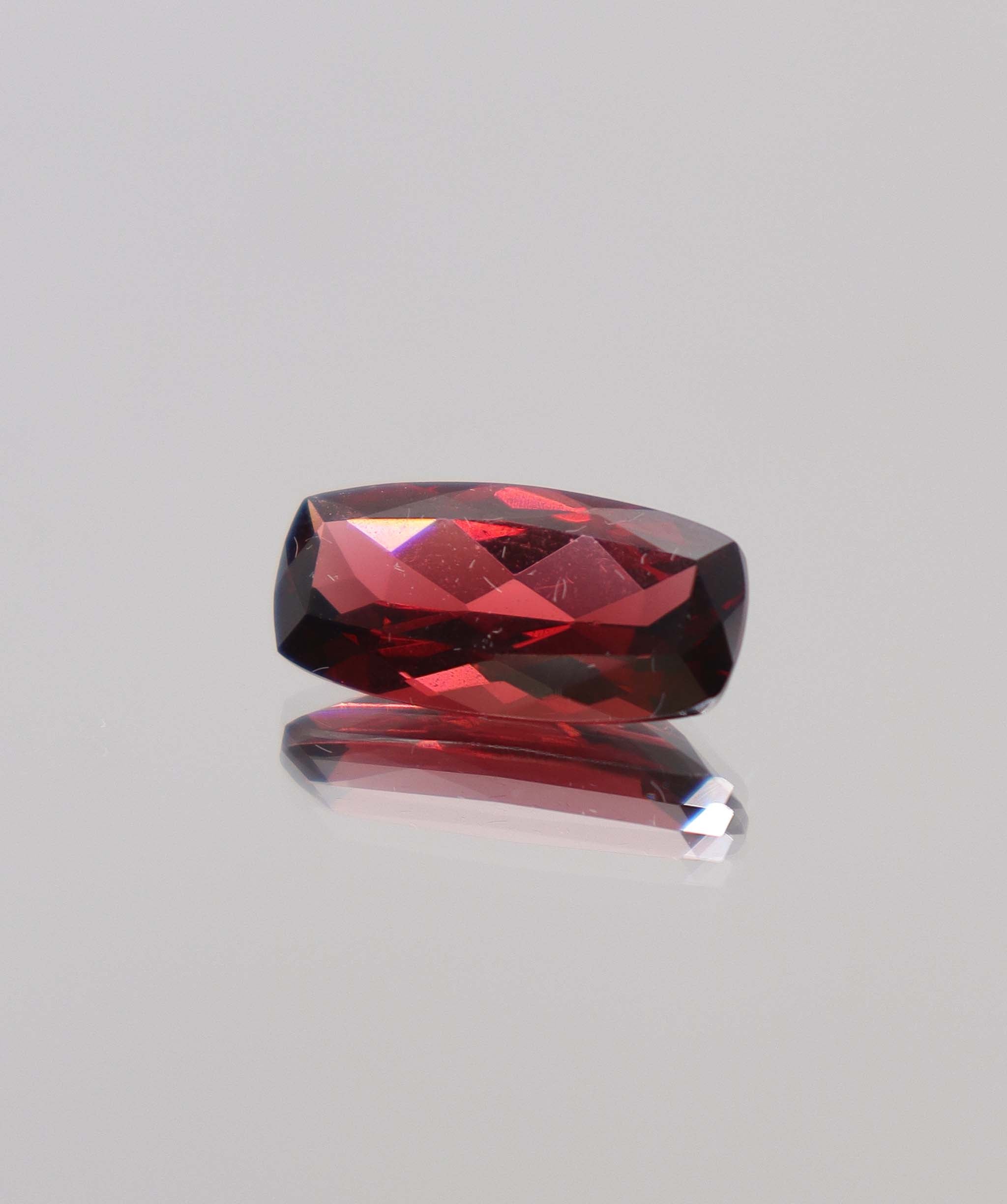 Luxury Promise 5.40ct Almandine Cushion DXBCS0396