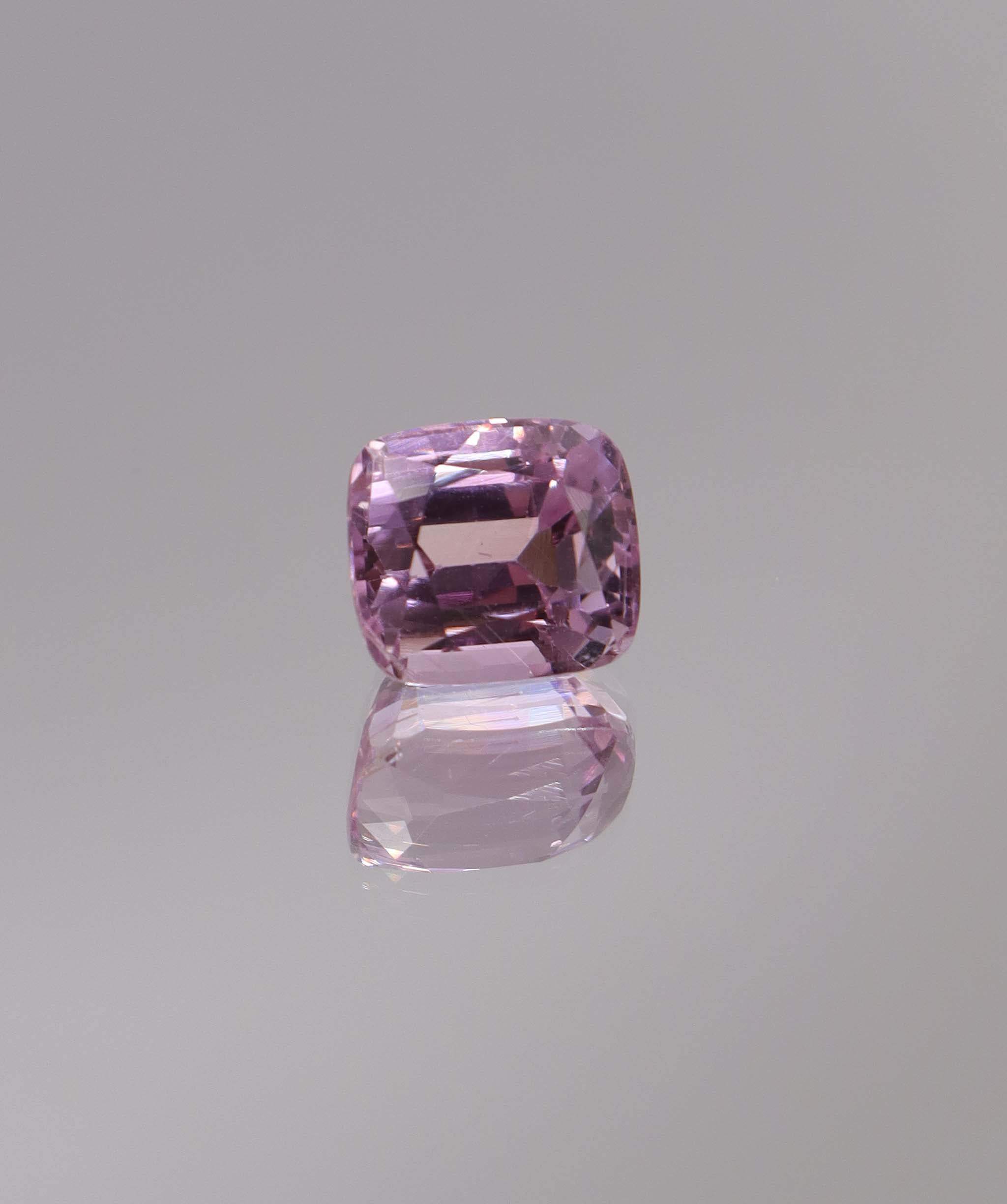 Luxury Promise 5.85ct Kunzite Cushion DXBCS1243