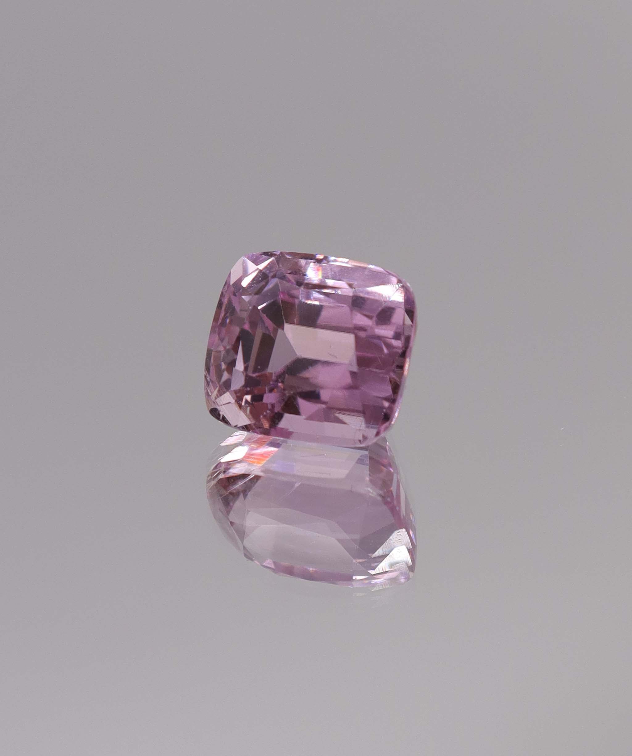 Luxury Promise 5.85ct Kunzite Cushion DXBCS1243