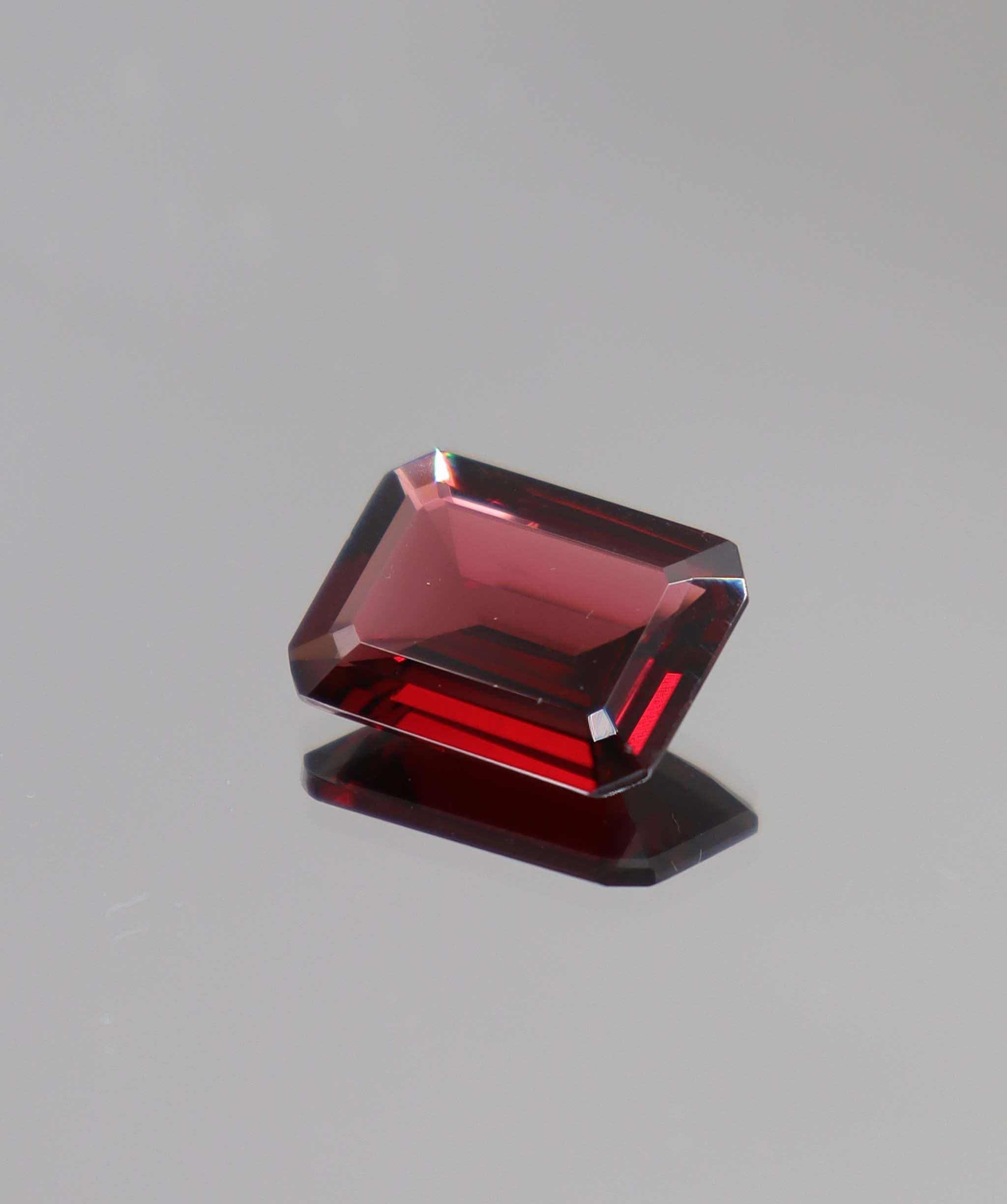 Luxury Promise 7.15ct Red Garnet Emerald Cut DXBCS2854