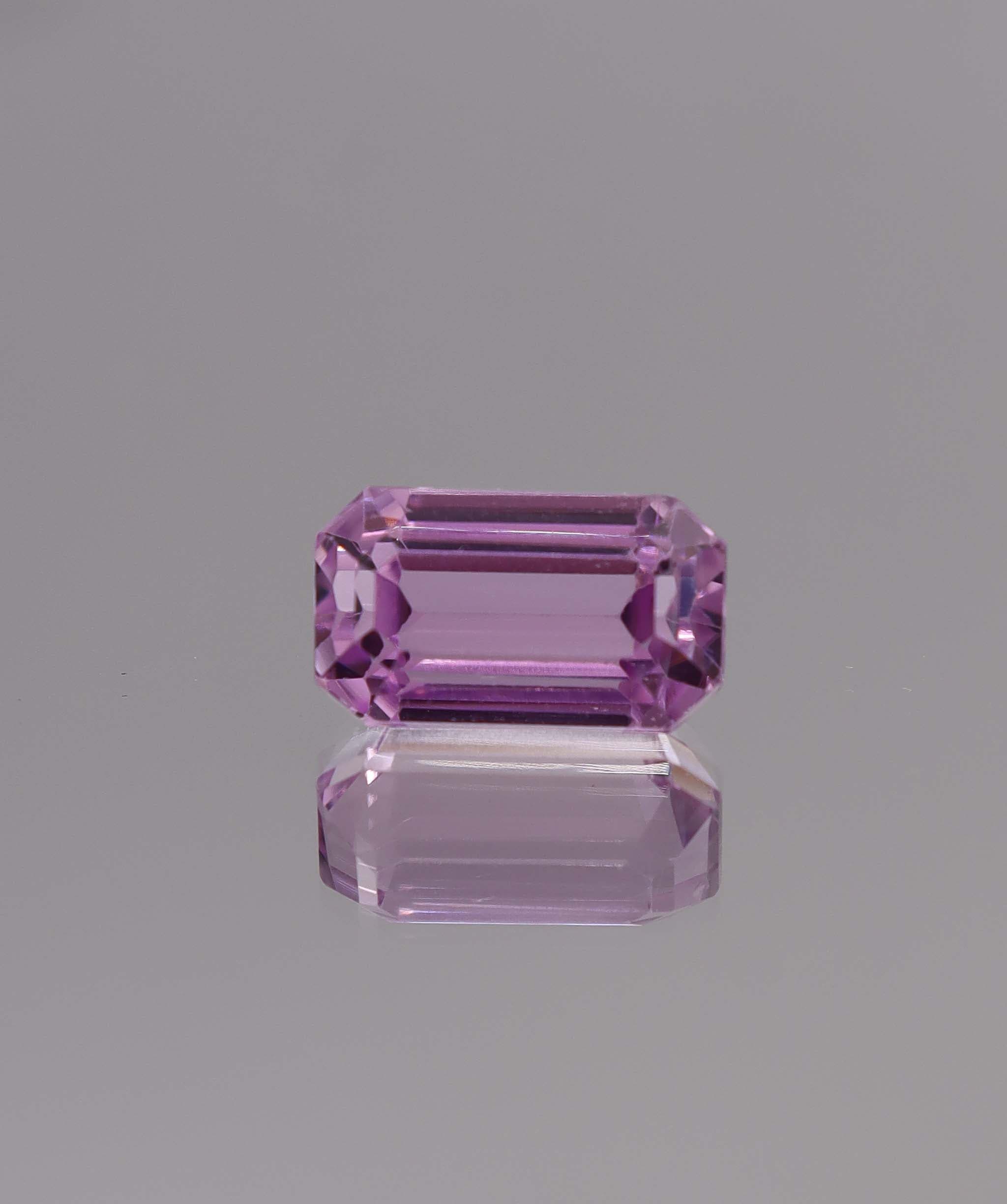 Luxury Promise 7.16ct Emerald Cut Kunzite DXBS6112