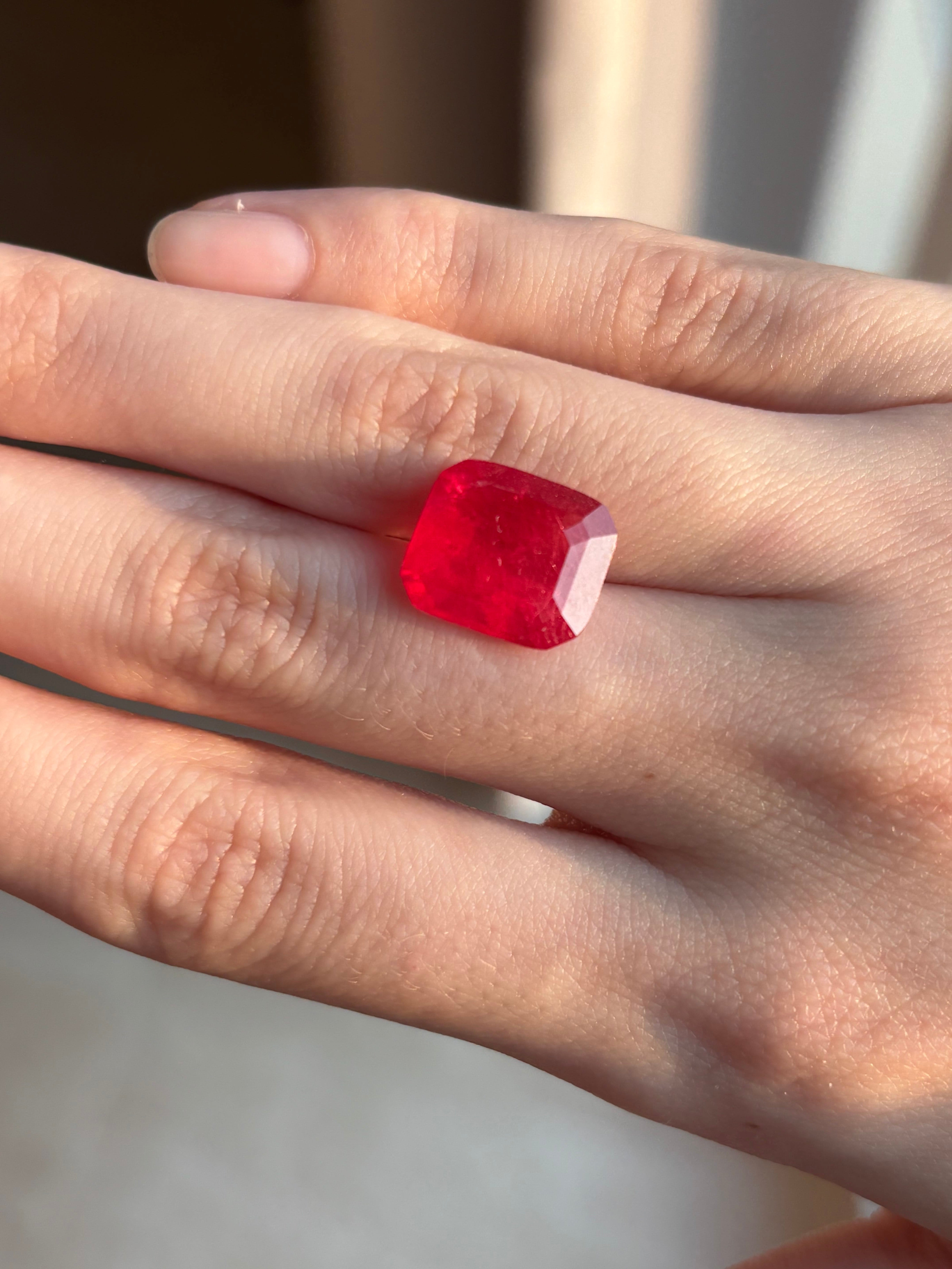 Luxury Promise 7.47ct Rhodonite DXBCS3936