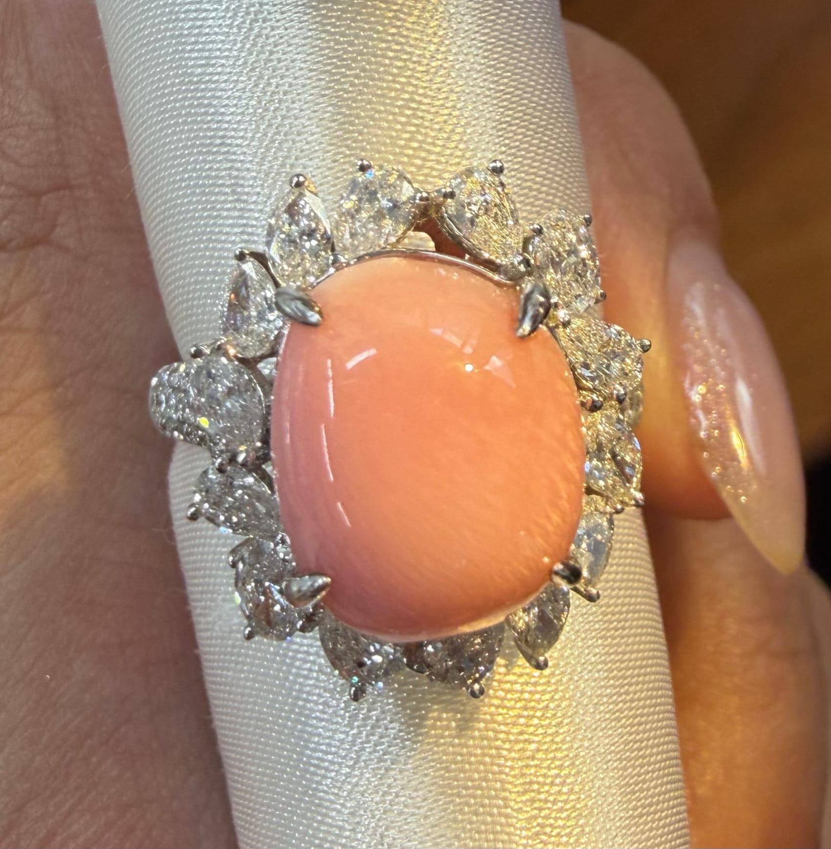Luxury Promise 7.68ct Conch Pearl with D1.51ct in 18K 6.7g / YC9977 JJC1133