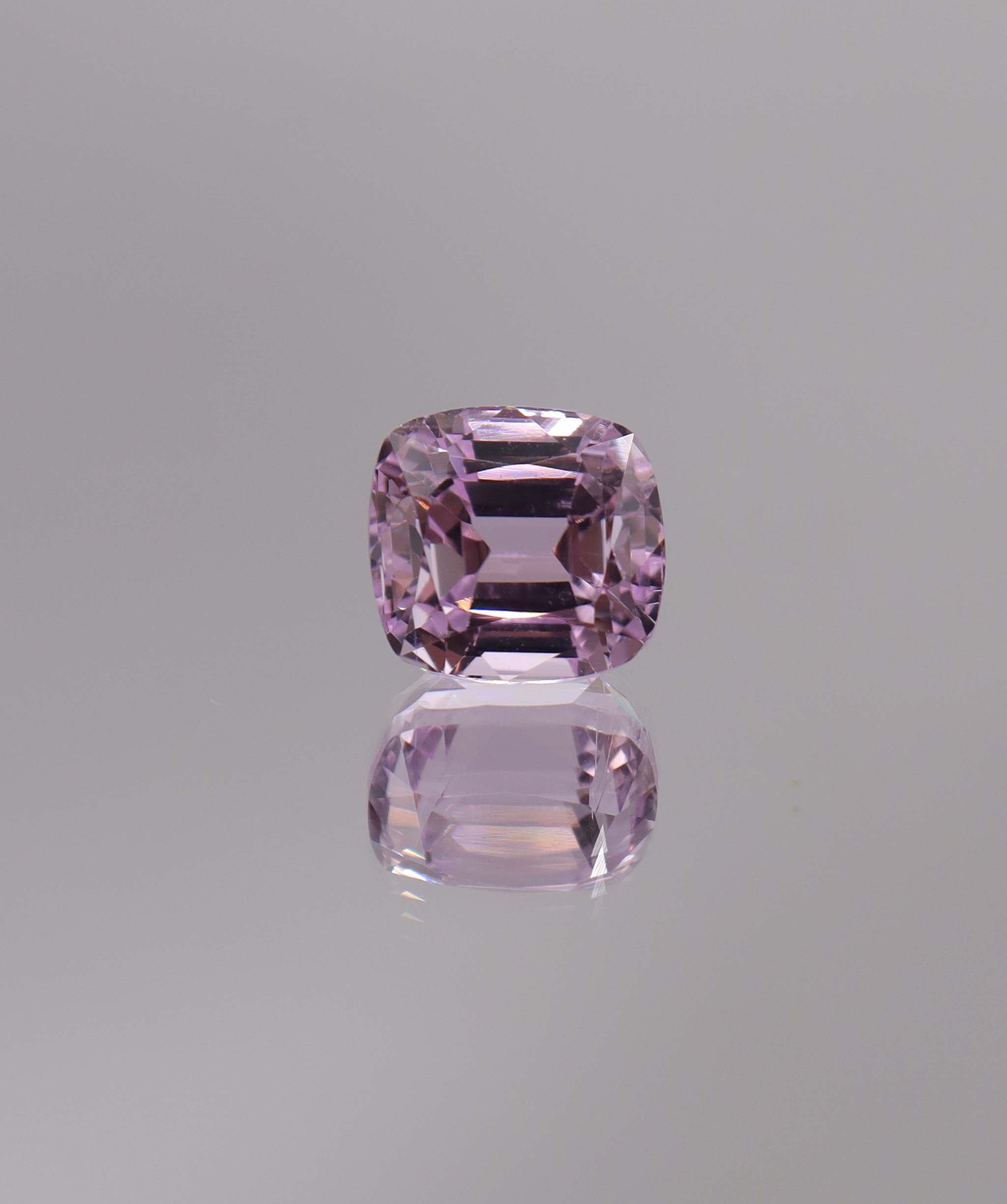 Luxury Promise 7.88ct Kunzite Cushion single DXBCS1247