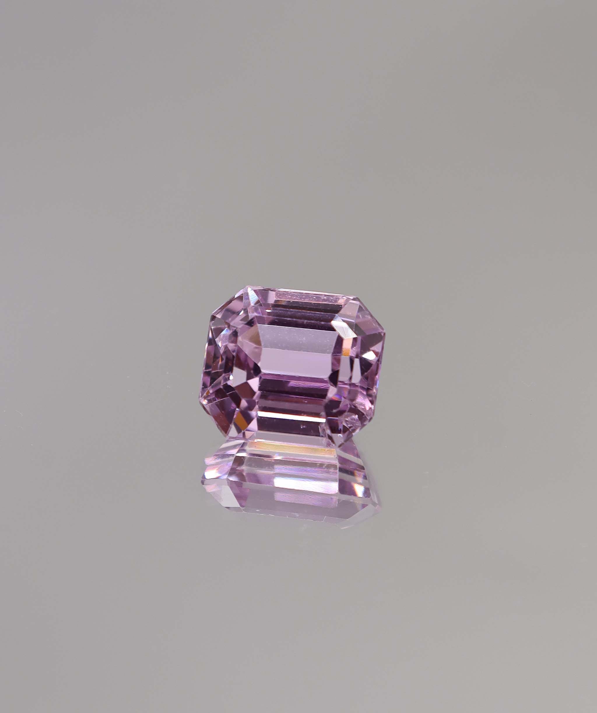Luxury Promise 8.04ct Asscher Cut Kunzite DXBS6117