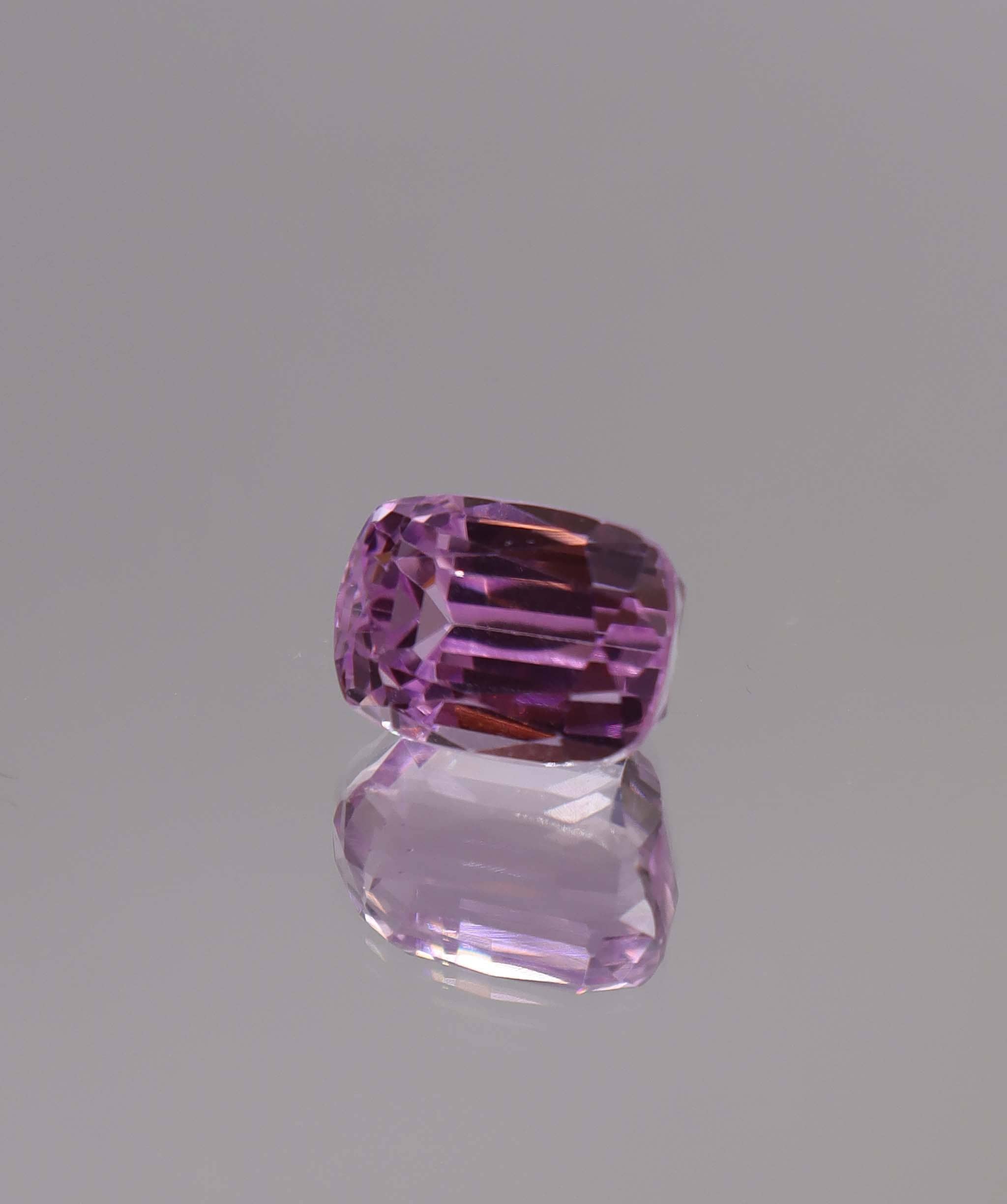 Luxury Promise 8.39ct Cushion Cut Kunzite DXBS6102