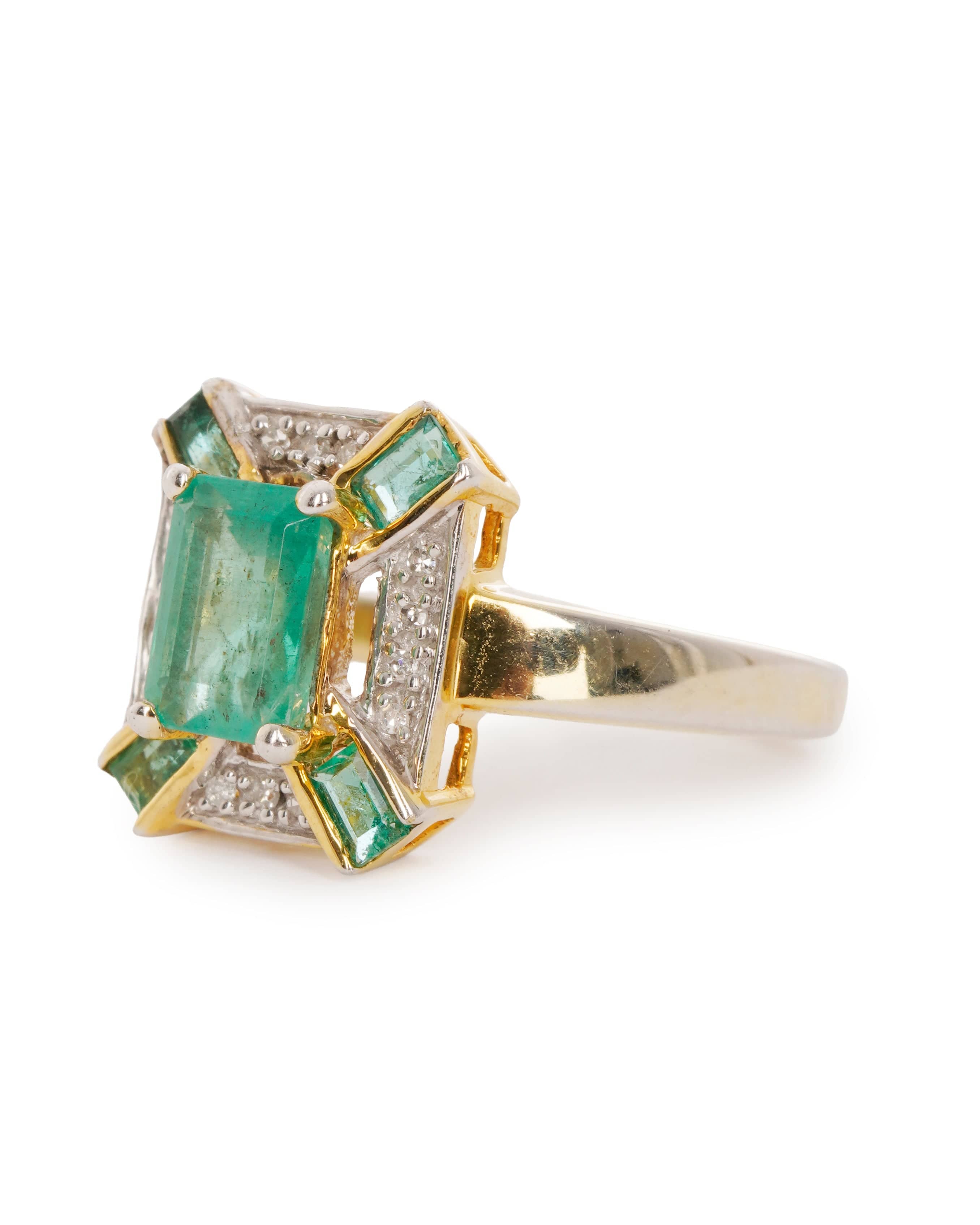 Luxury Promise 9ct gold emerald and diamond band ALTC0500