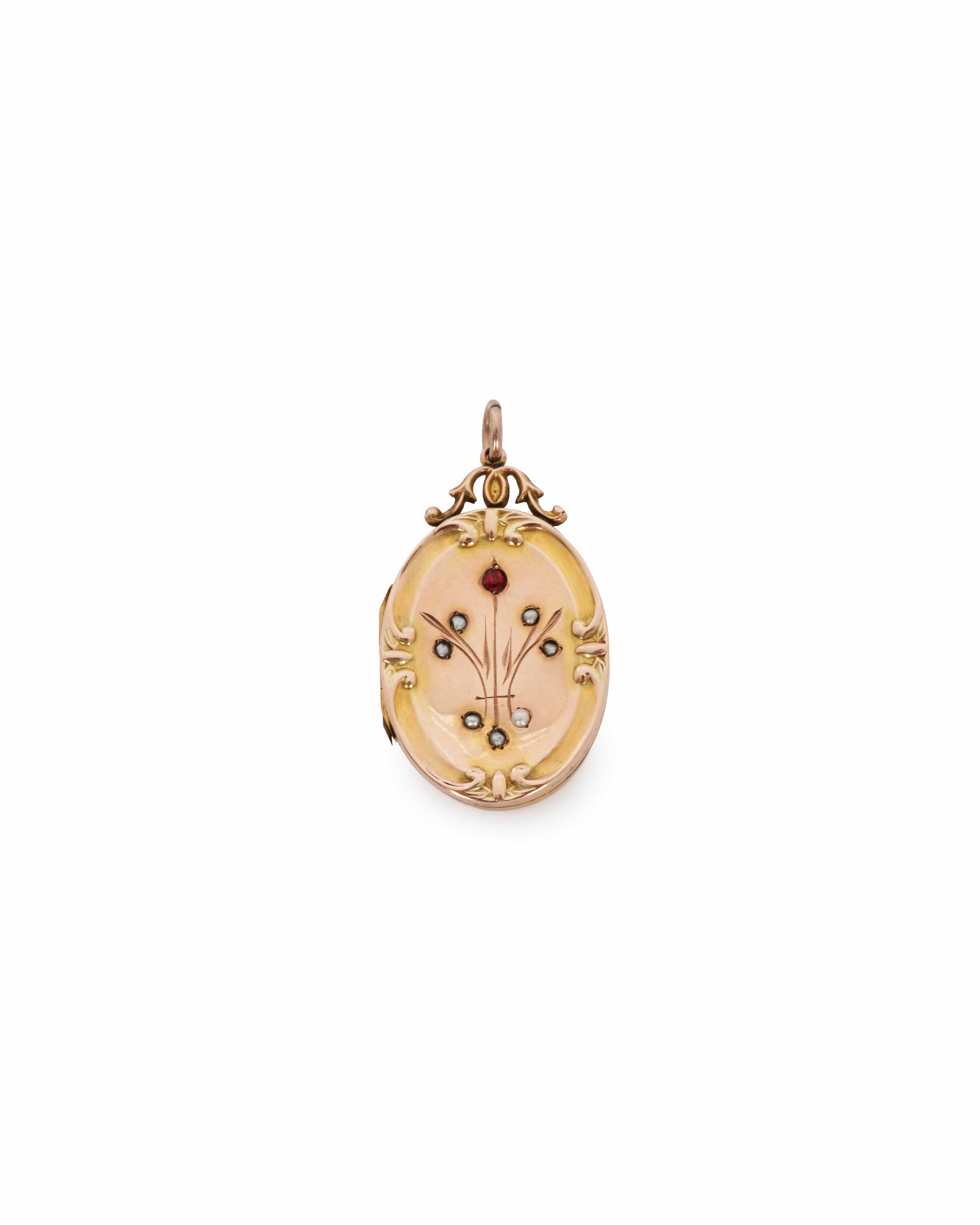 Luxury Promise 9ct gold flower motif locket ALTC0507