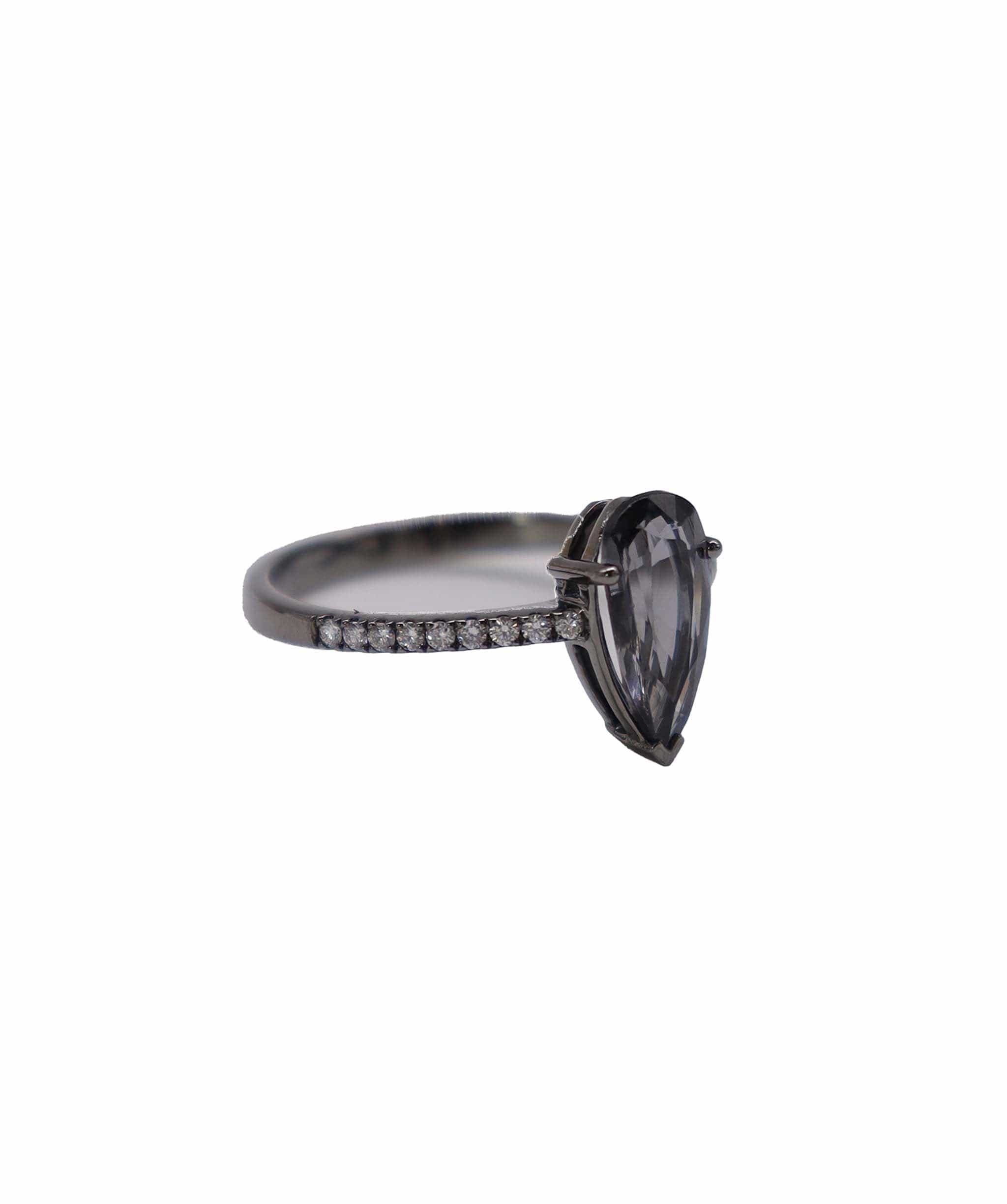Luxury Promise BLACK RHODIUM wg ring us8 1.58cts spinel DXBD0254