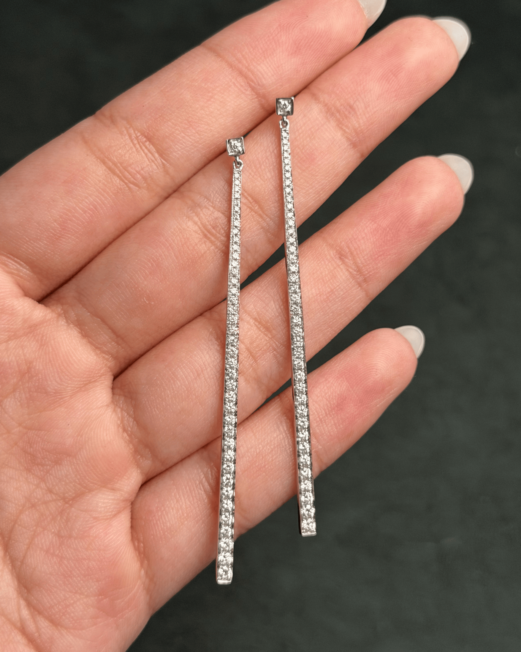 Luxury Promise Diamond Pave Linear Drop Earrings in 18K, 4.3g D0.86ct 053856 JJC0206