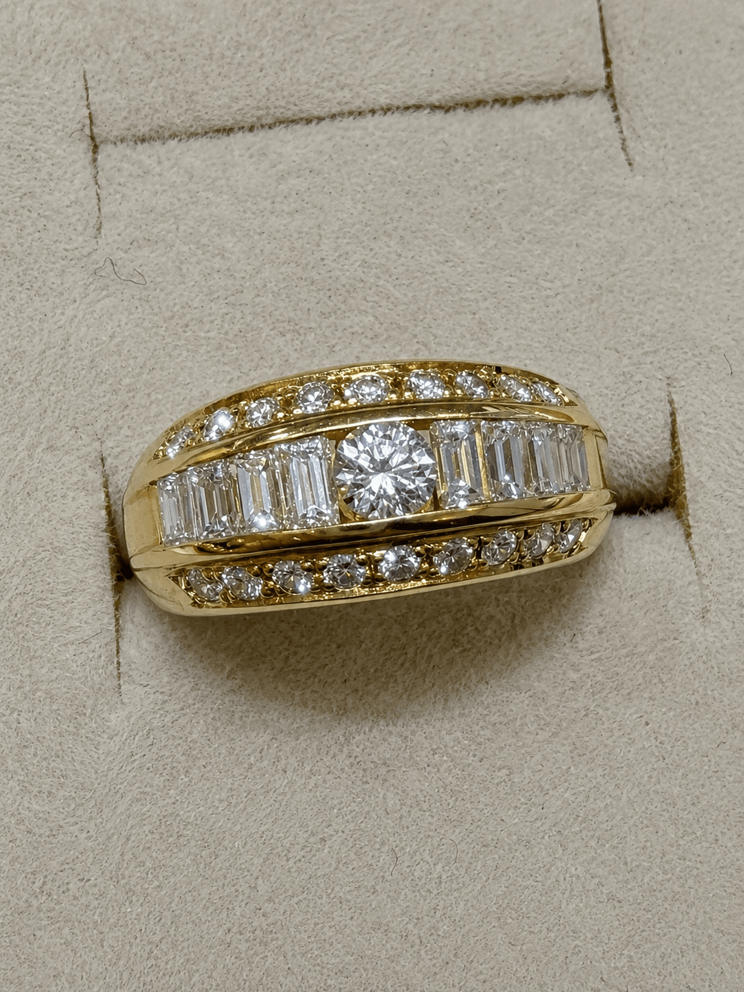 Luxury Promise Diamond Ring in 18K / D 0.59ct / 0.18ct / d 0.25ct 0021 JJC0808
