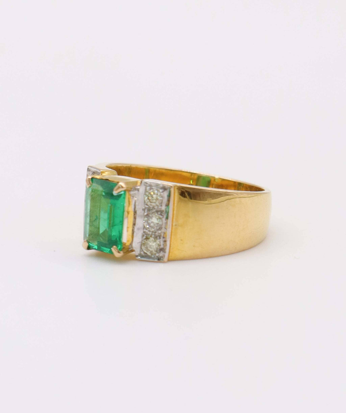 Luxury Promise Emerald and Diamond Box/poison Ring in 14k AVNC007