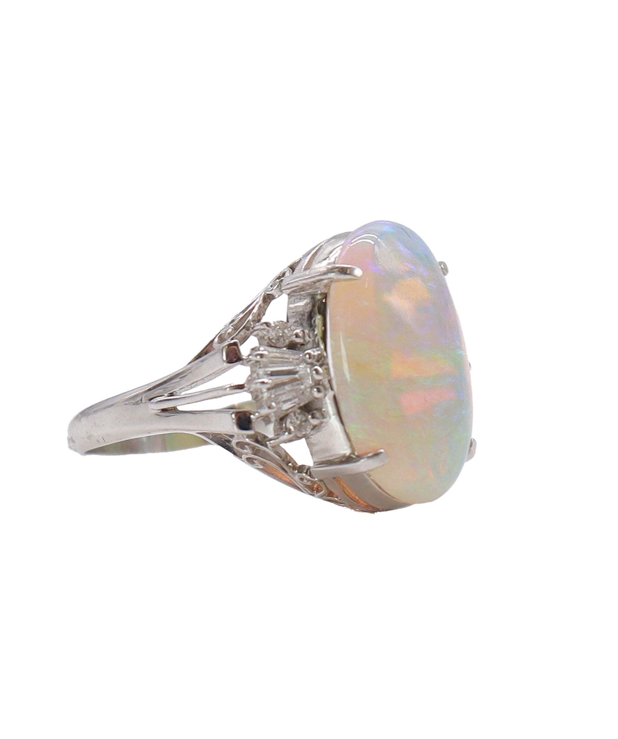 Luxury Promise EU 53 Opal oval/diamond baguette ring DXBS4576