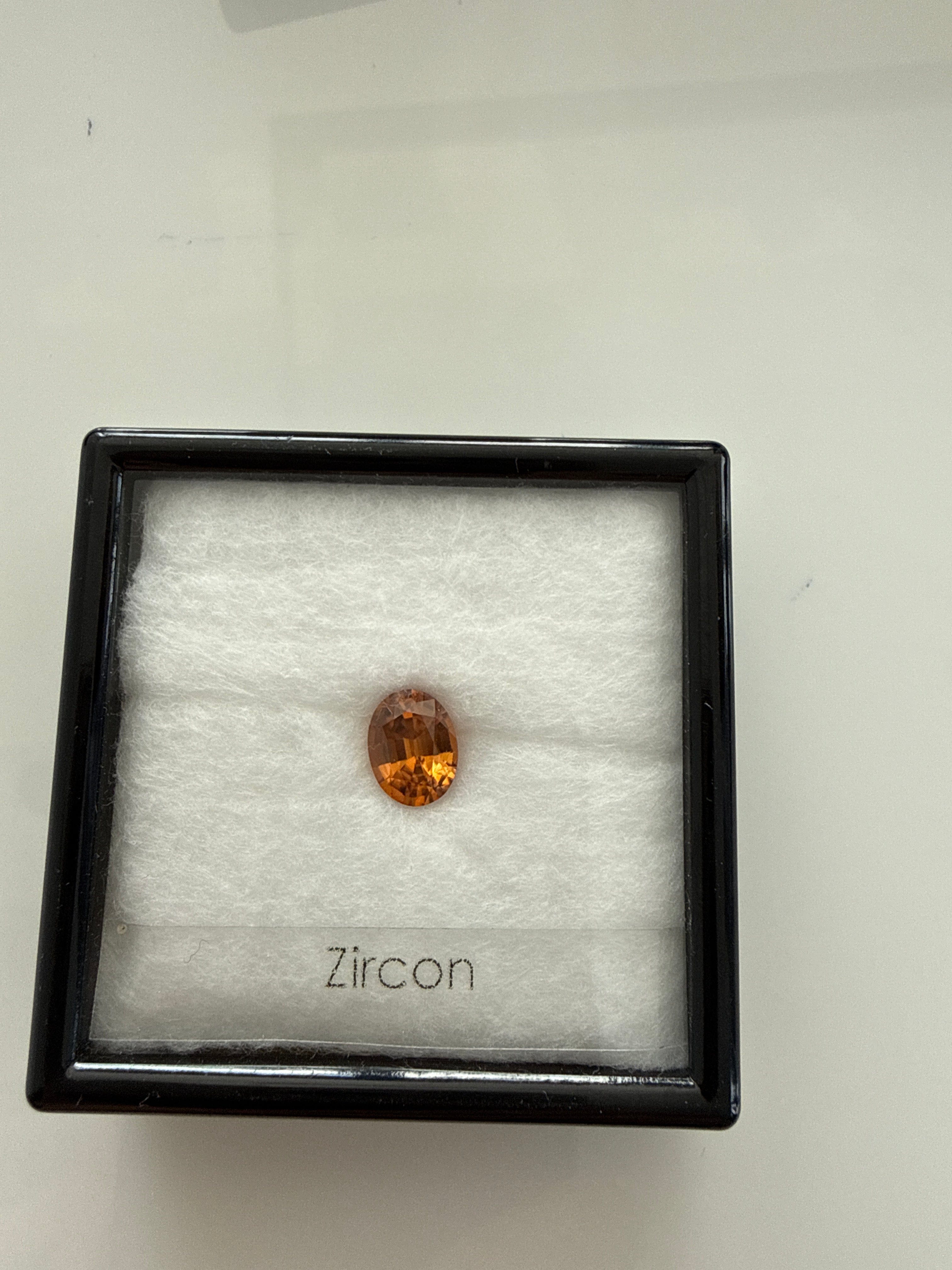 Luxury Promise G00085 Zircon 2.20 Cushion DXBCD0778
