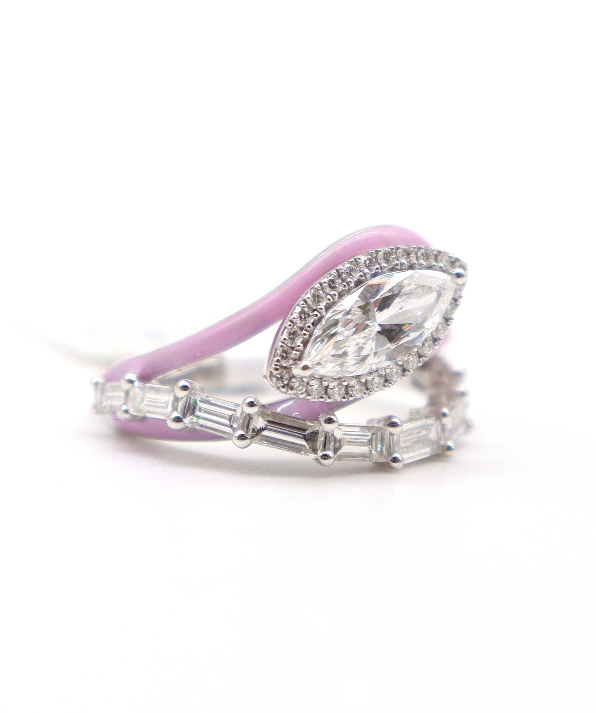 Luxury Promise KAMYEN 1.57CT MQ, BUG AND ROUND DIAMOND RING Ring R-Z11K