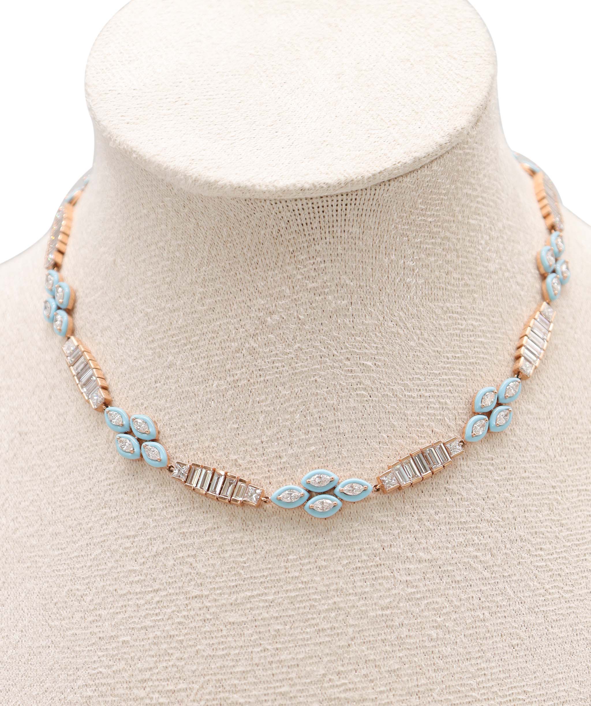 Luxury Promise Necklace Pendant Twilight Blue Gold: 17.170 / Diamond: 4.900 P-C89K ASC6652