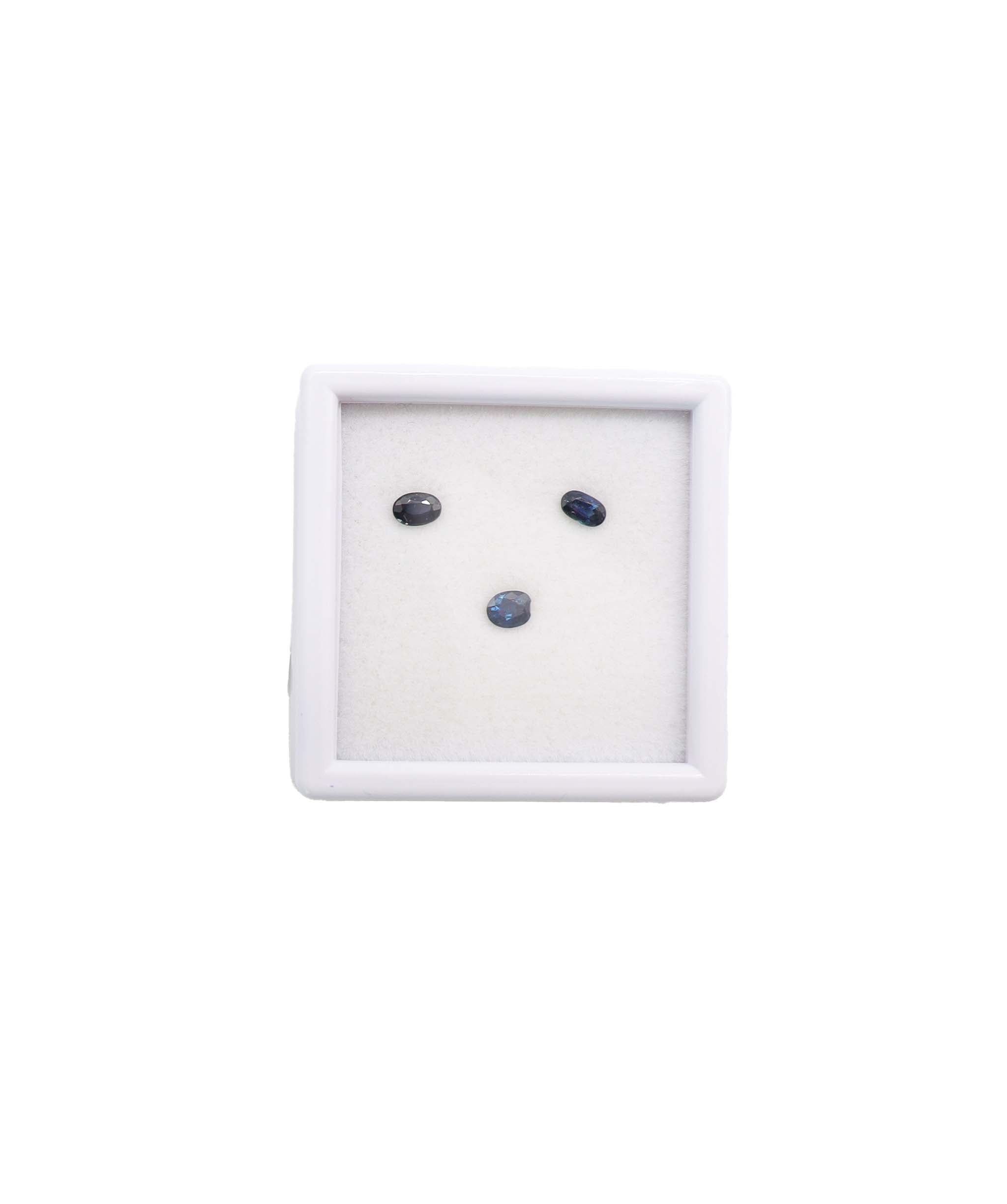 Luxury Promise OVAL BLUE SAPPHIRE Total 0.85 Natural Pack of 3 DXBN0333