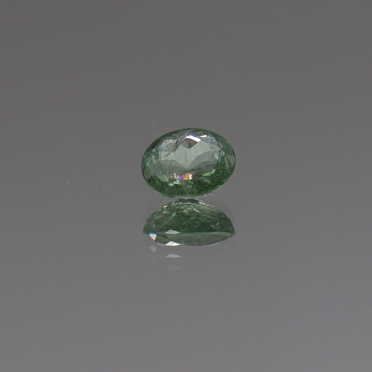 Luxury Promise Paraiba 0.95ct green DXBCS0524