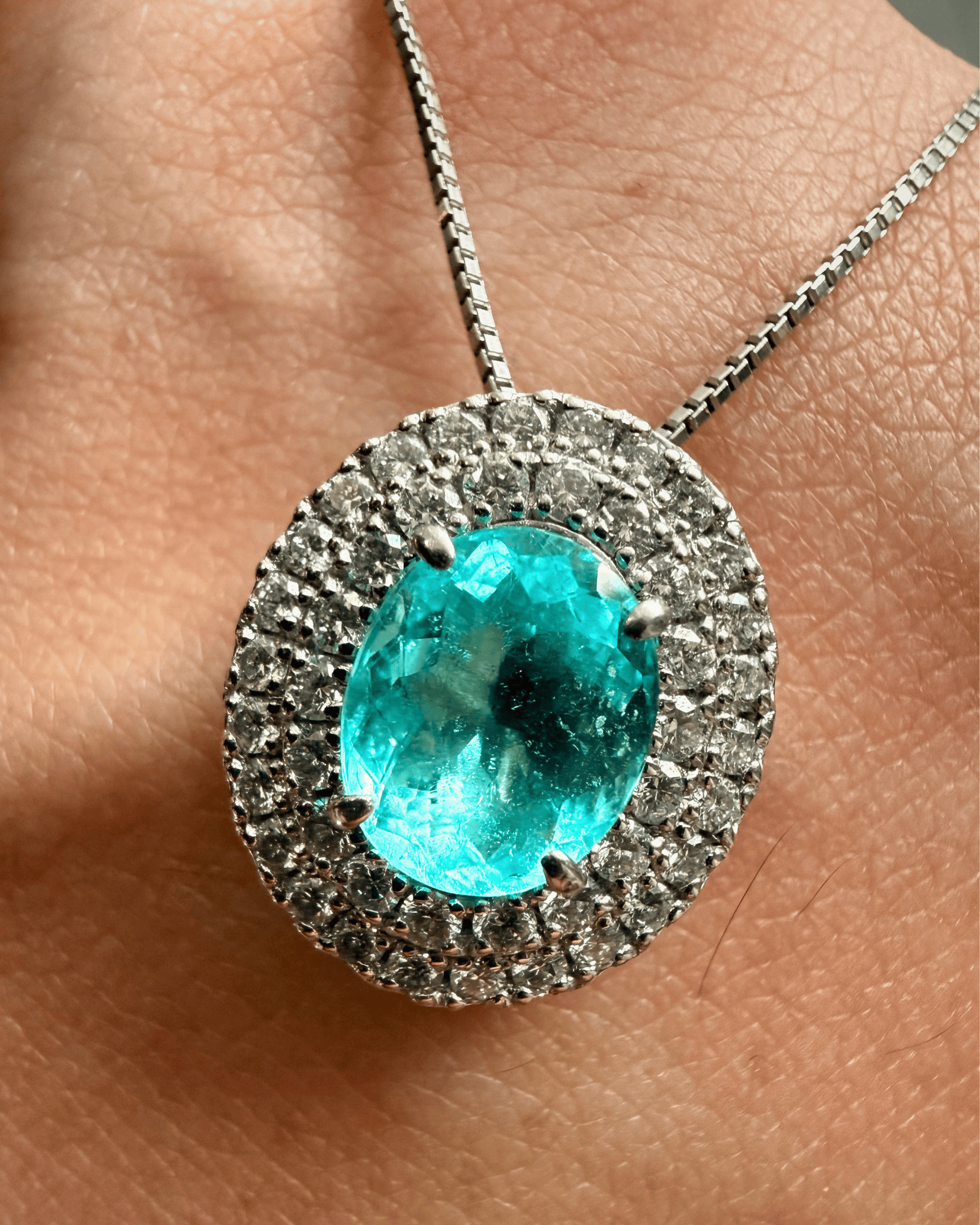 Luxury Promise Paraiba Necklace with Diamond Halo in PT900 / 7g, T1.63ct, D0.86ct 8933 JJC0156