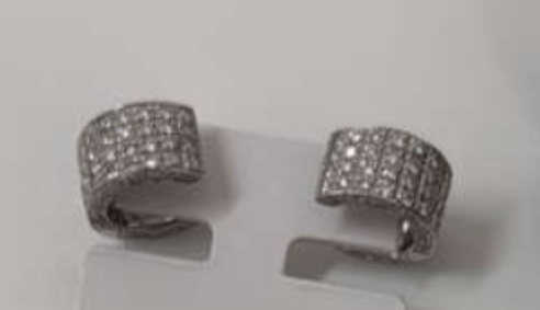 Luxury Promise Pavé Diamond Hoop Earrings in 18K / 8.4g, D 053883 JJC0265