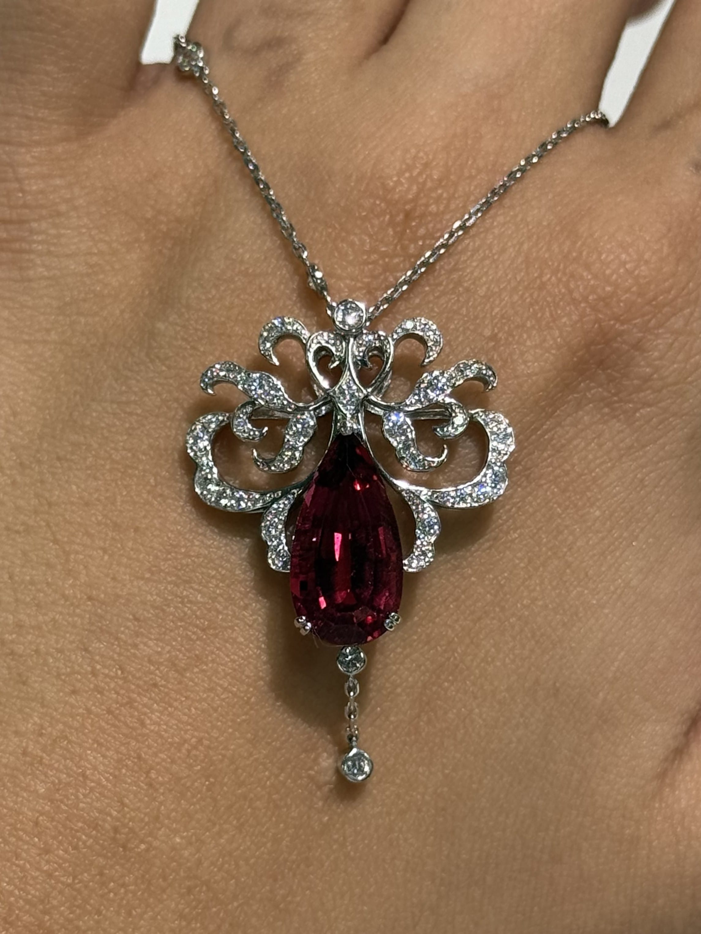 Luxury Promise Pear Rubellite Pendant Necklace with Diamond Accents in PT900 / 9.80g, RRB4.781ct, D0.30ct + 0.51ct / Size 47cm 023138 JJC0034