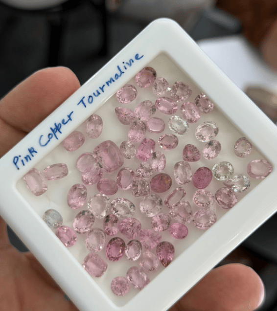 Luxury Promise Pink copper Bearing Tourmaline (pink paraiba)((price for 1 stone)) DXBCS2739