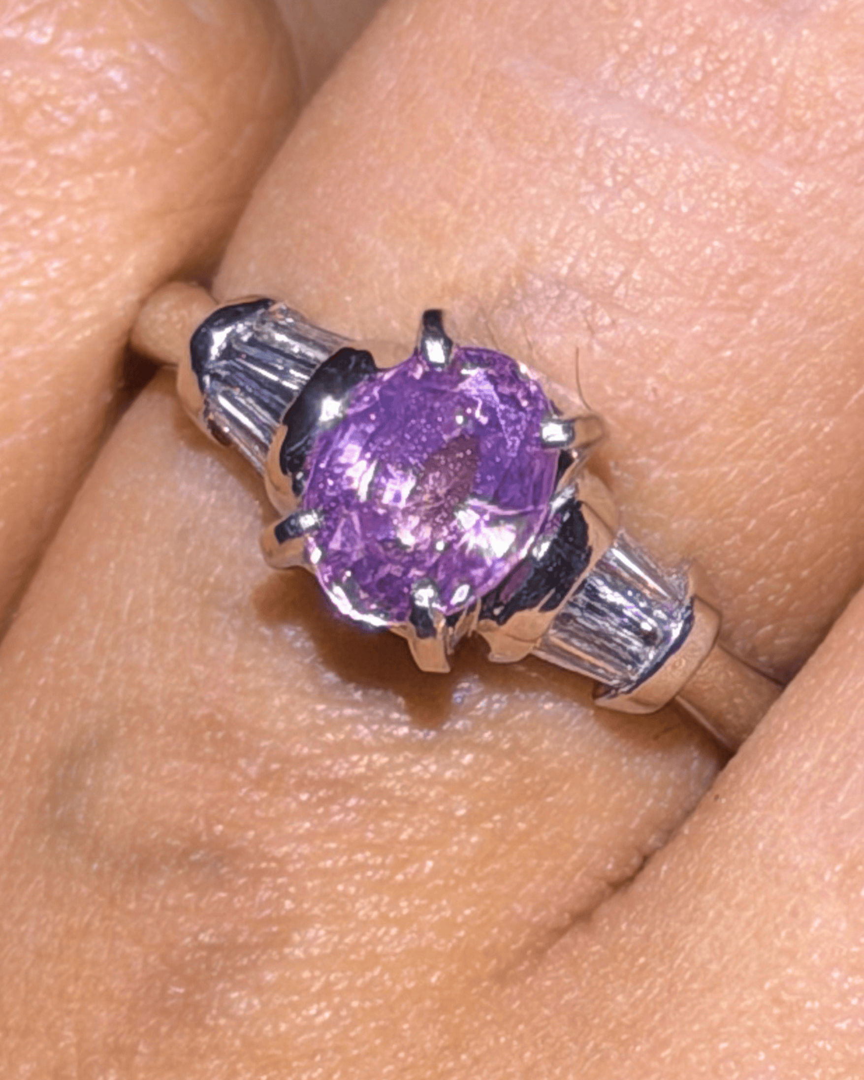 Luxury Promise Pink Sapphire Ring with Diamond Accents in PT900 / 4.8g, S1.1ct, D0.23ct 5941 JJC0084