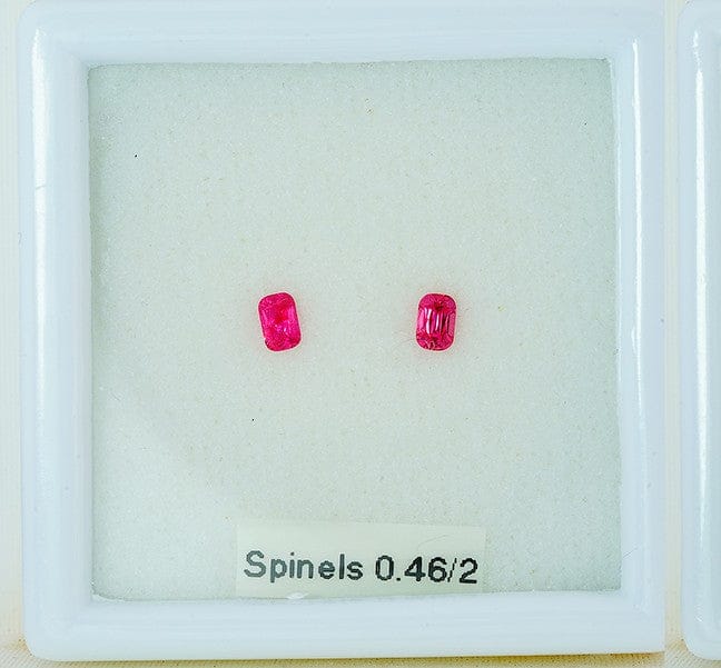 Luxury Promise Pinkish-Red Spinel 0.46 ct / 2 pcs 190131