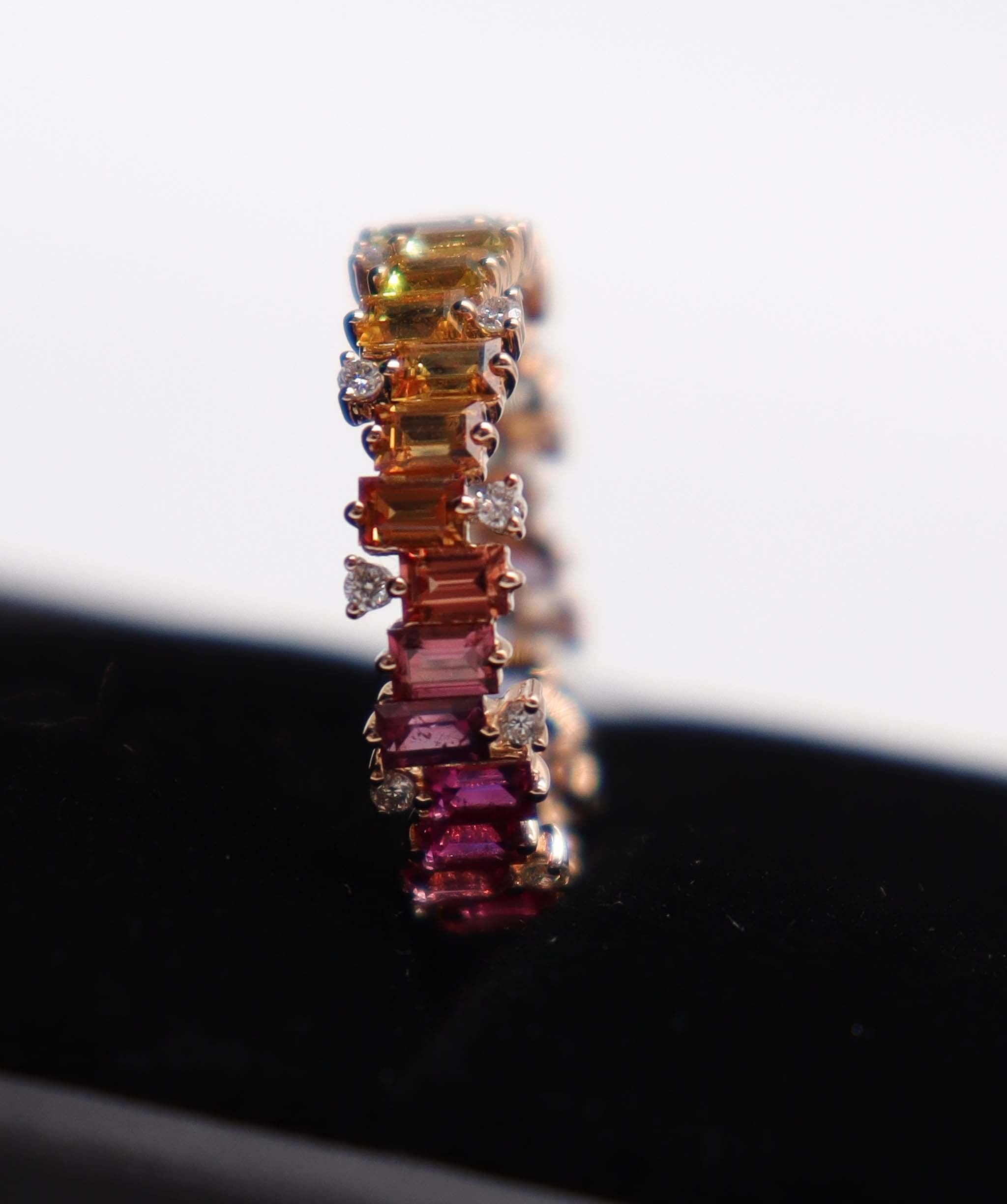 Luxury Promise Rainbow Sapphire Ring 18K Rose Gold Size US 6.5 (30 Sapphires 3.00ct) Diamond Wt: 0.30ct MS8982