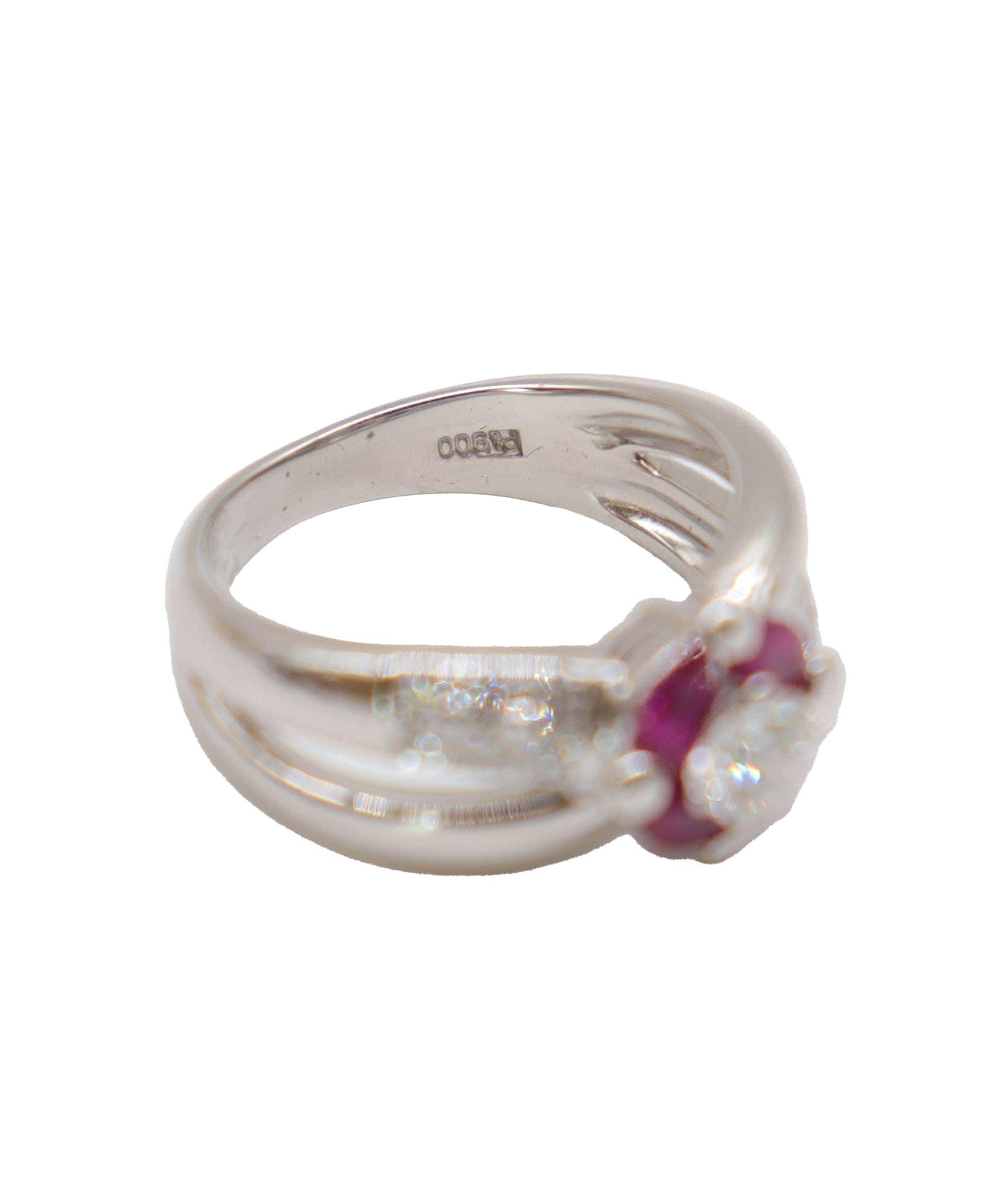 Luxury Promise Ring size 13 Diamond 0.33ct/0.22ct Ruby 0.67ct Pt Platinum Ring Diamond Ring DXBS4048