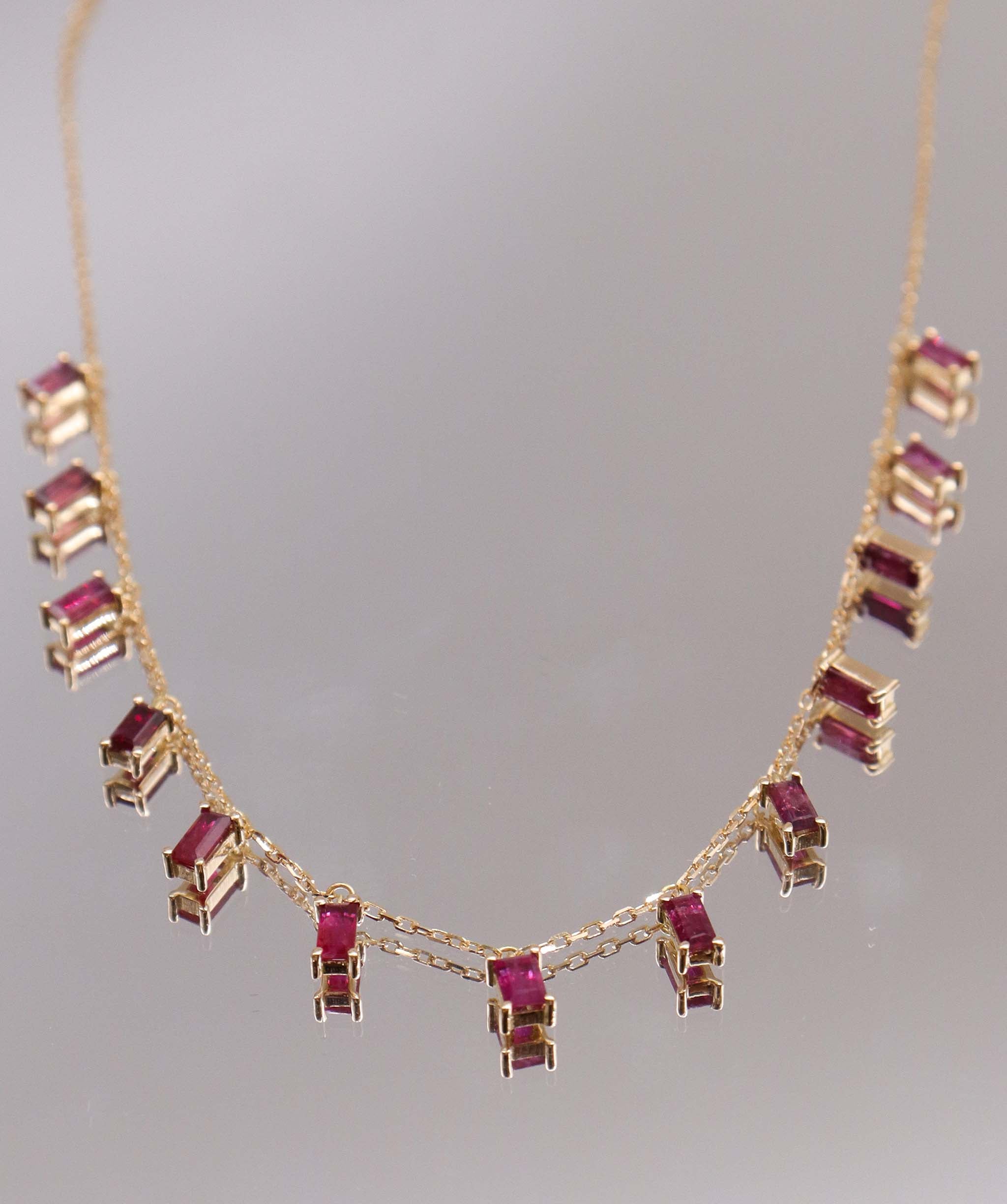 Luxury Promise The ruby flame 2.21ct Ruby Baguette Drop YG Necklace DXBS5624