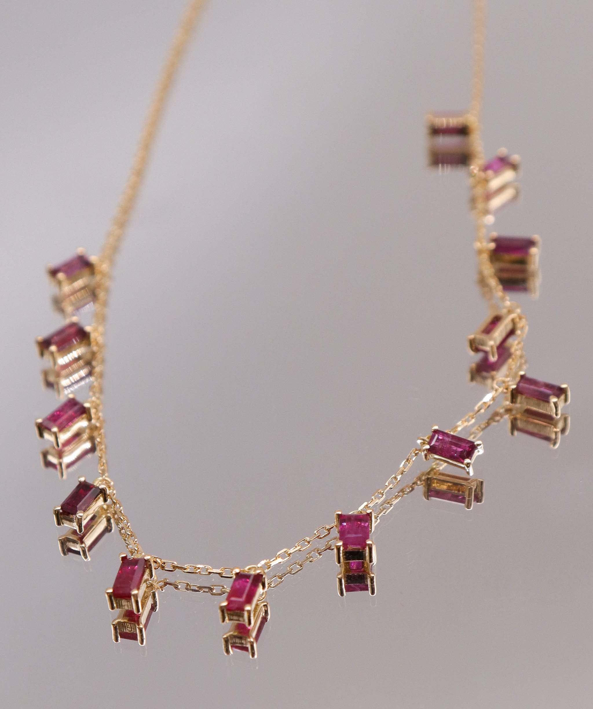 Luxury Promise The ruby flame 2.21ct Ruby Baguette Drop YG Necklace DXBS5624