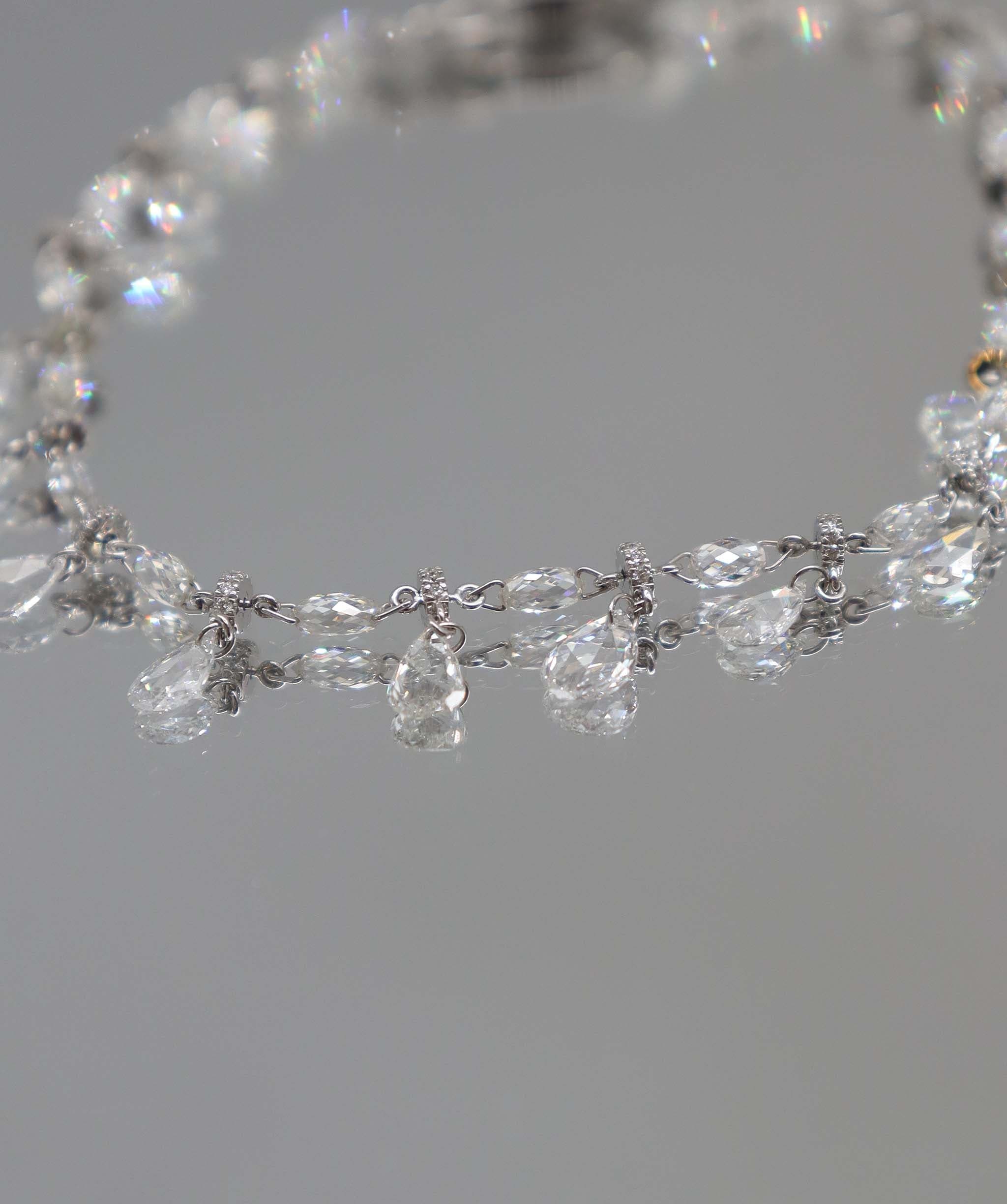 LUXURY PROMISE WHITE BRIOLETTE WHITE PEAR ROSECUT BRACELET TW:5.26CT GOLD:2.97G B3334