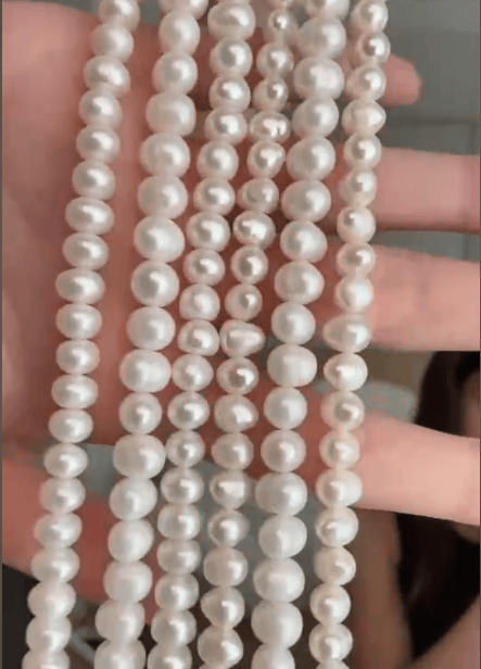 Luxury Promise White Pearls Freshwater cultured DXBCS2893