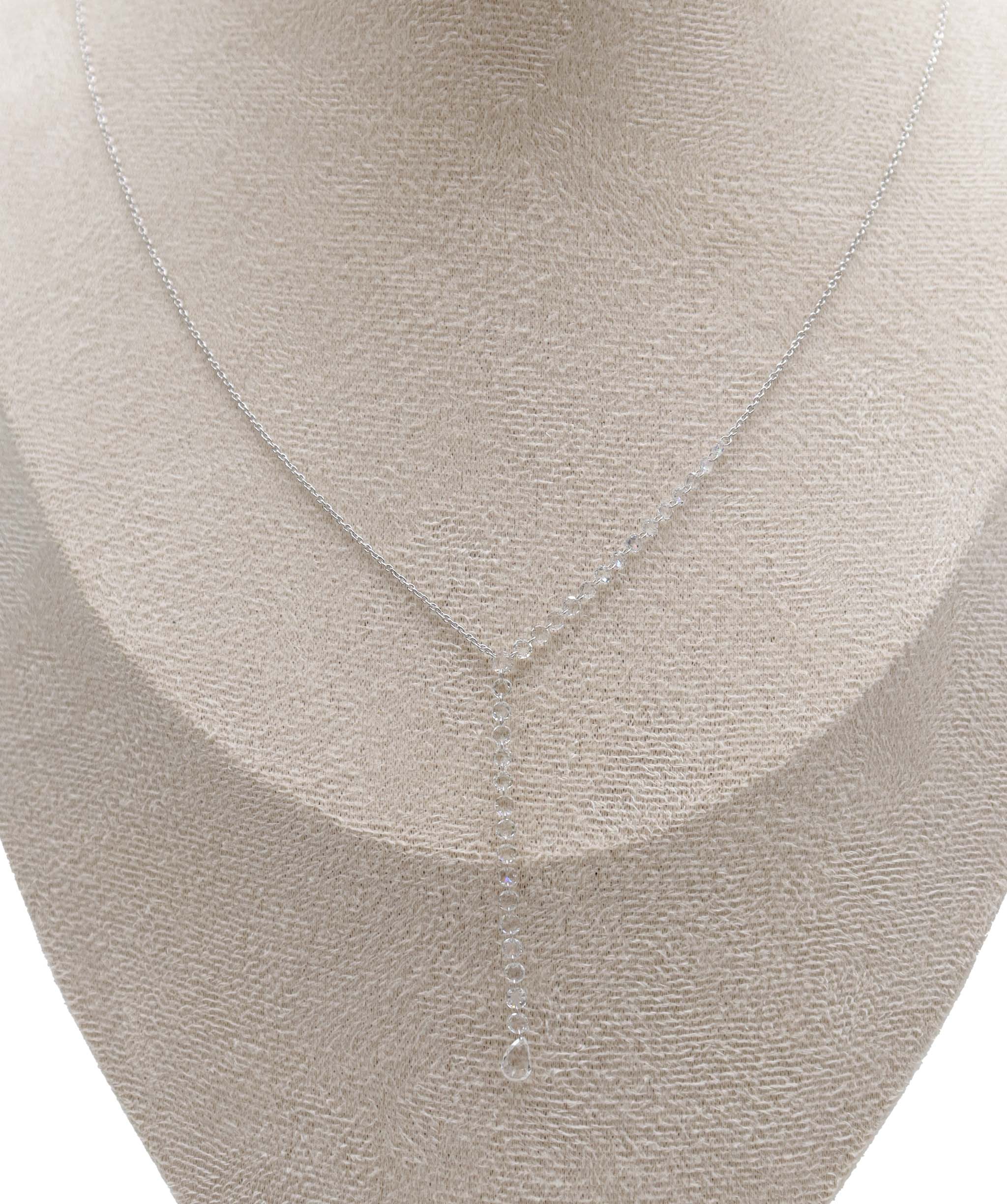 LUXURY PROMISE WHITE ROSECUT 3DRILL NECKLACE C12310