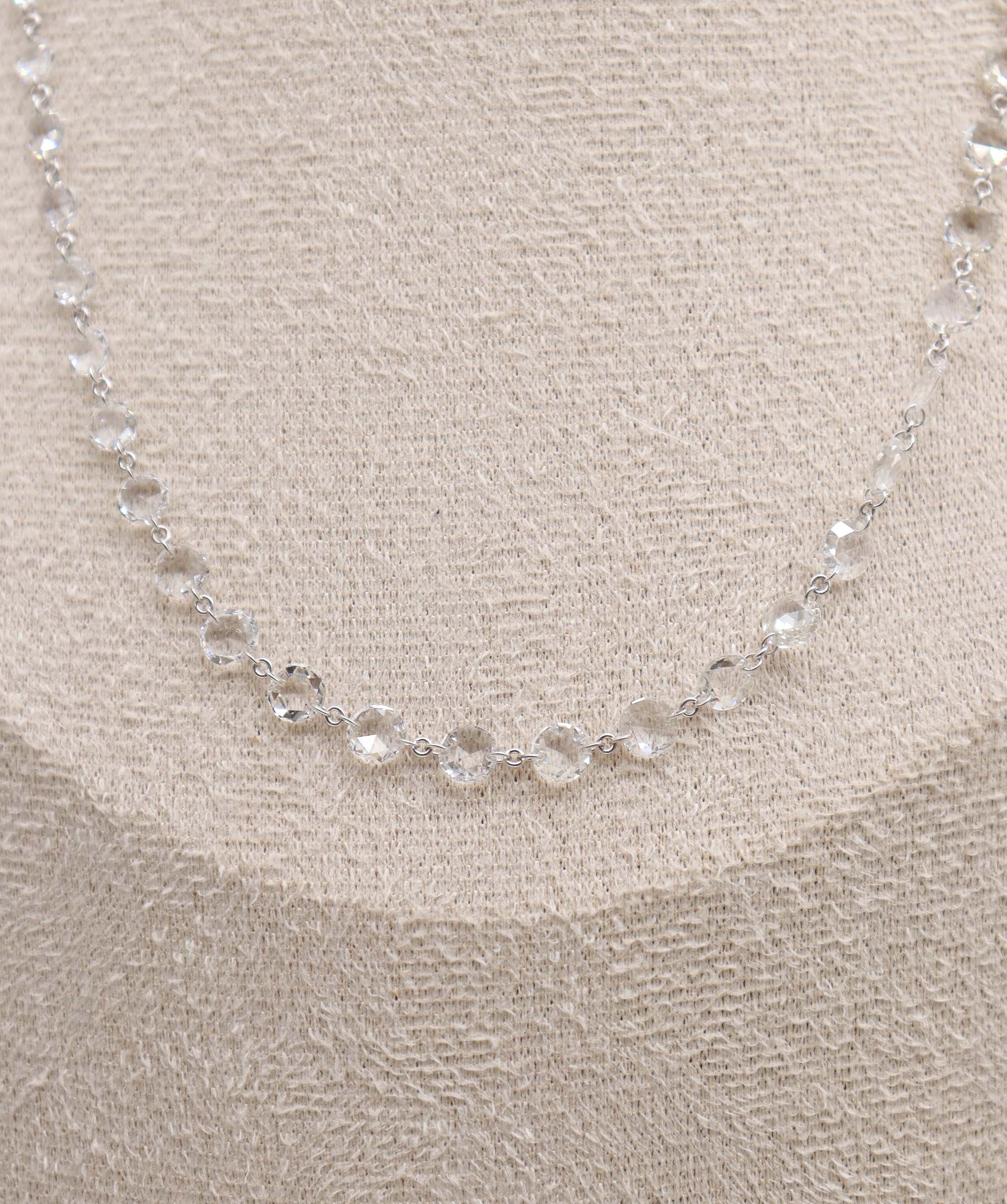 Luxury Promise White Rosecut with Small Diamonds TW:8.20CT GOLD:2.01G C9685