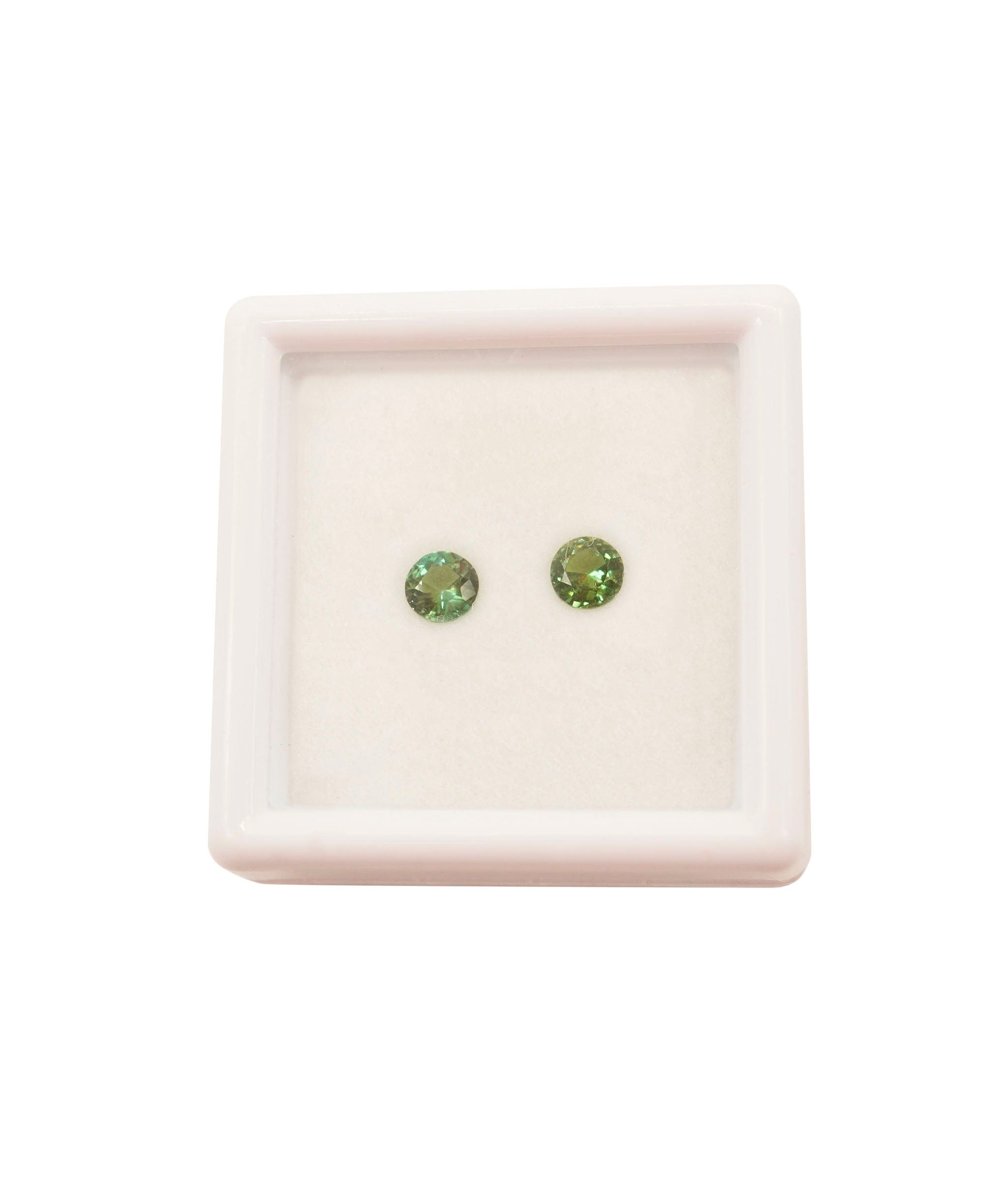 Luxury Promise Zoisite Pair 0.57 Mermaid Green Brilliant ALC3393