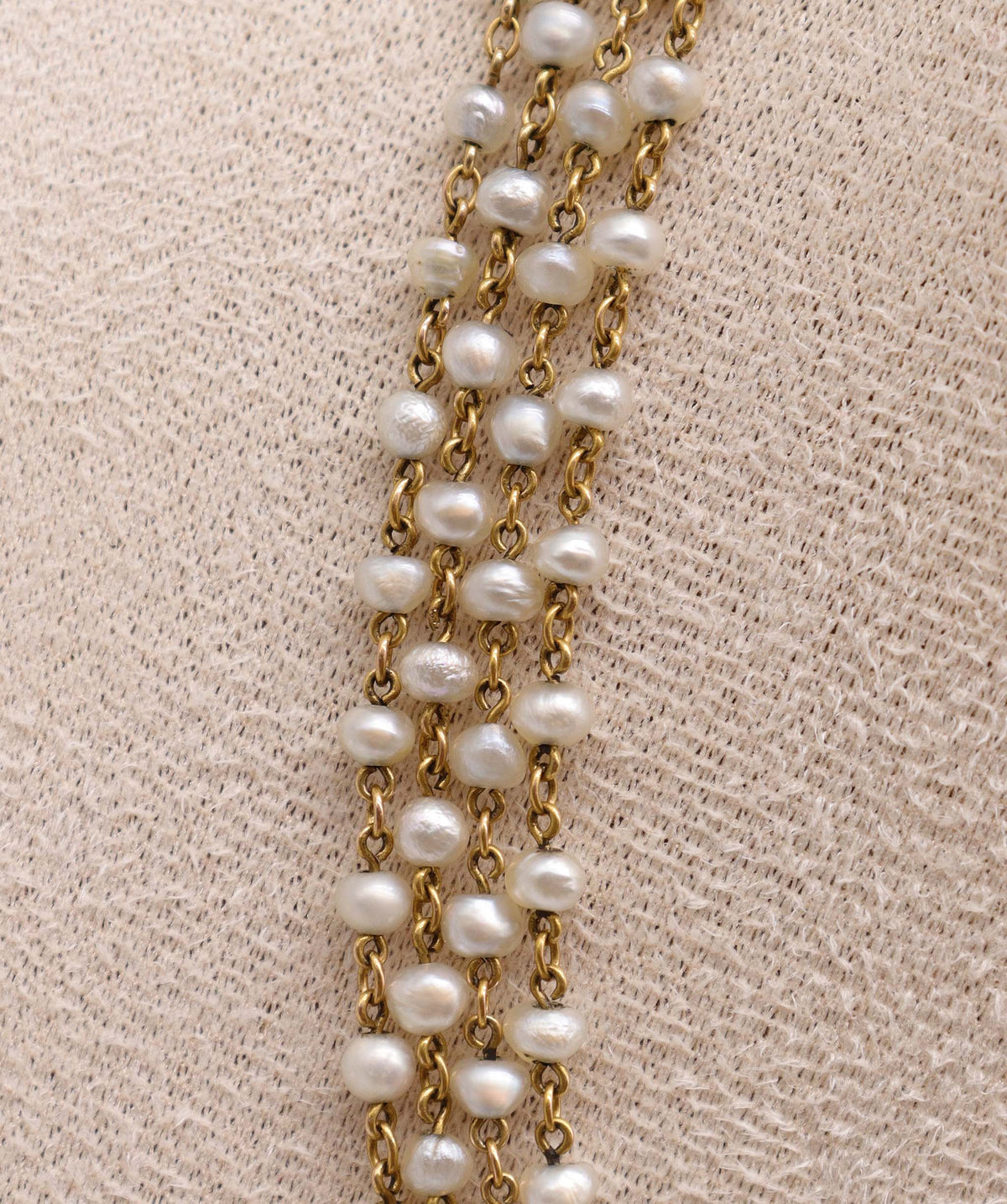 Luxury Promise An Antique Pearl Chain WA24174