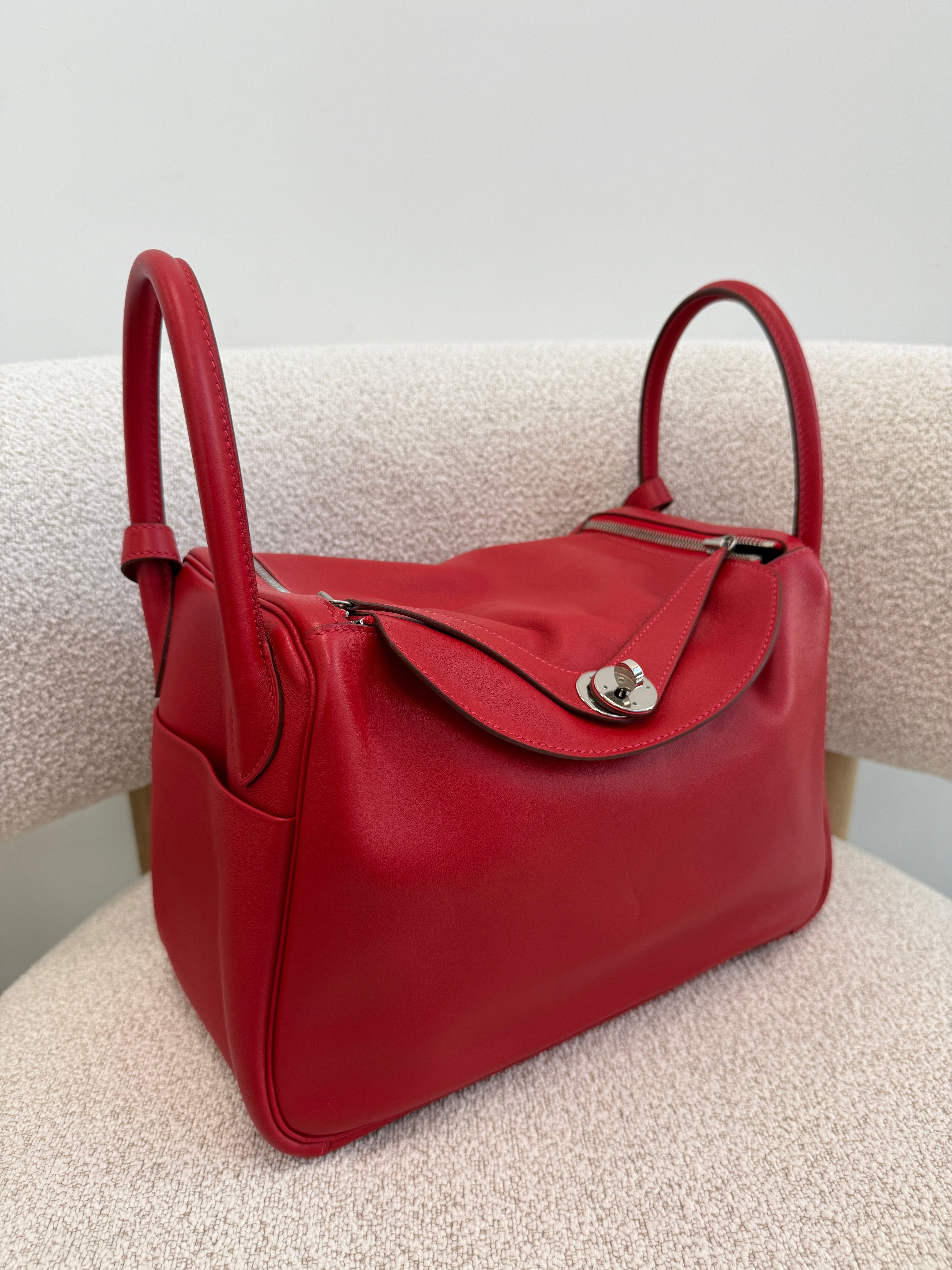 LUXURY PROMISE PRELOVED HERMÈS LINDY 30CM ROUGE CASAQUE Swift Leather Palladium Hardware