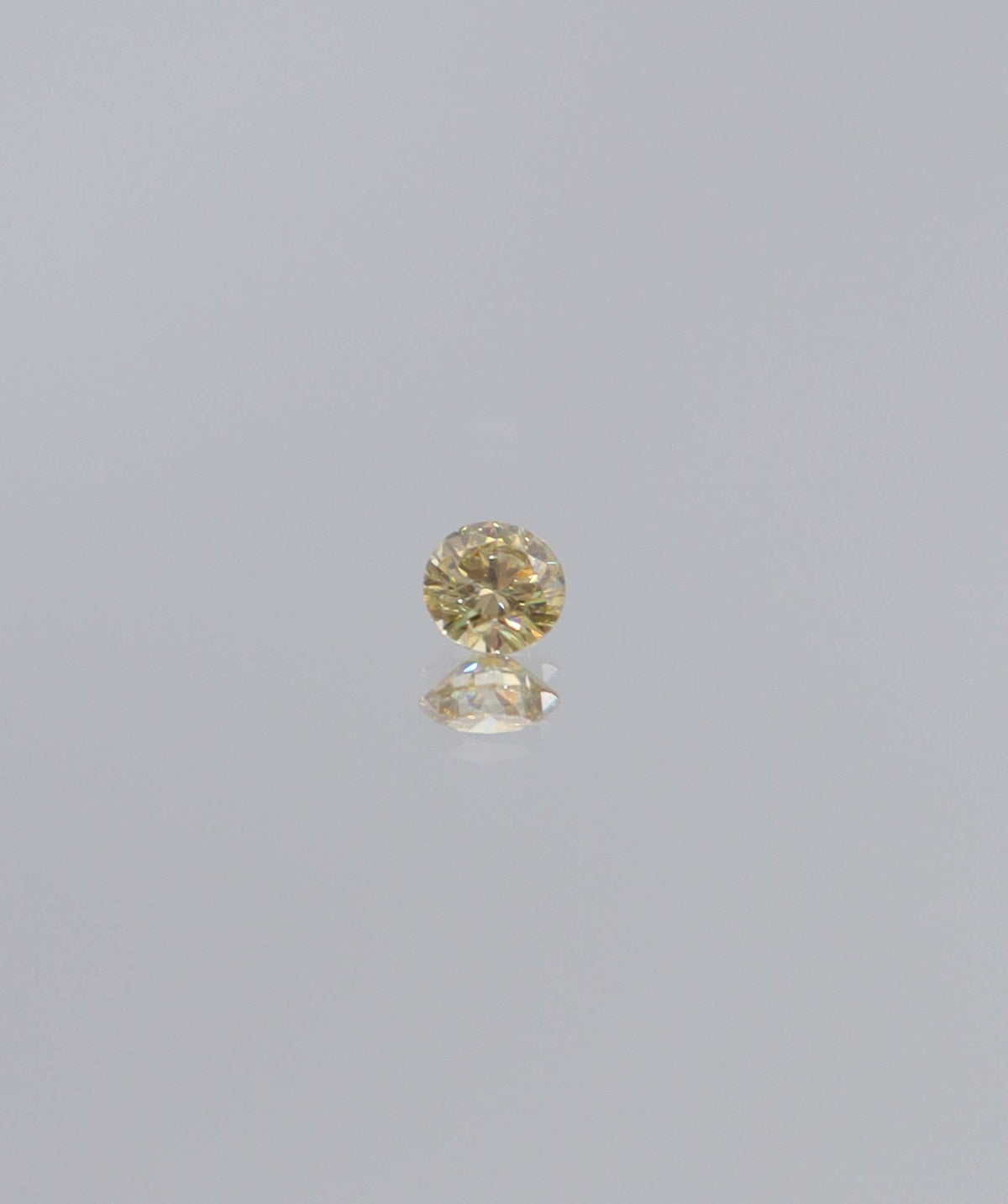 Luxury Promise 0.27ct Diamond Round DXBN0687