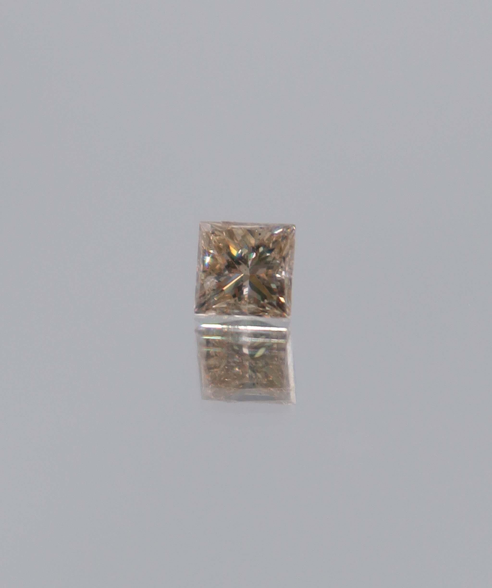Luxury Promise 0.54ct Diamond Princess DXBN0705